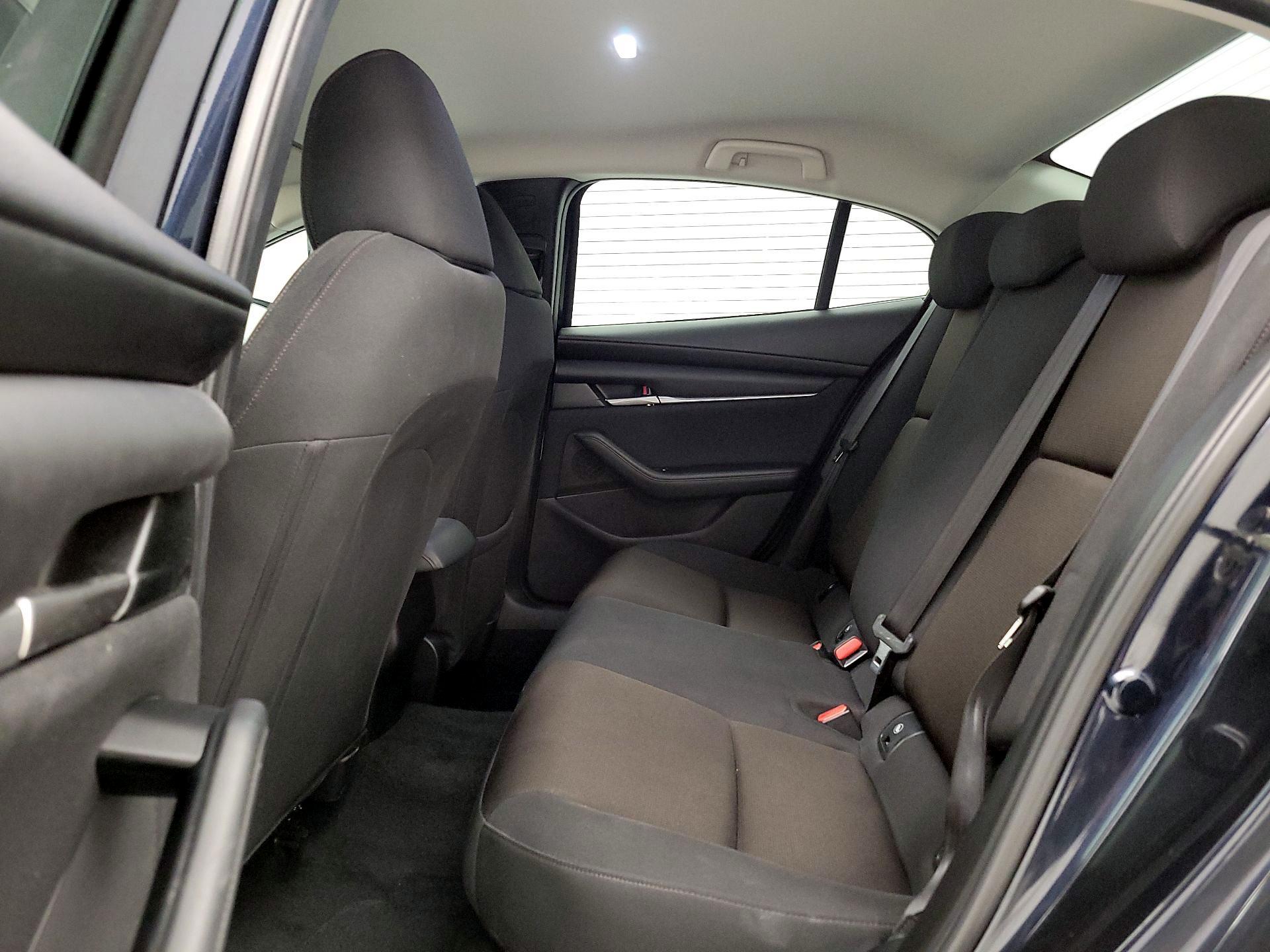 Thumbnail: 2022 Mazda Mazda3 - 19