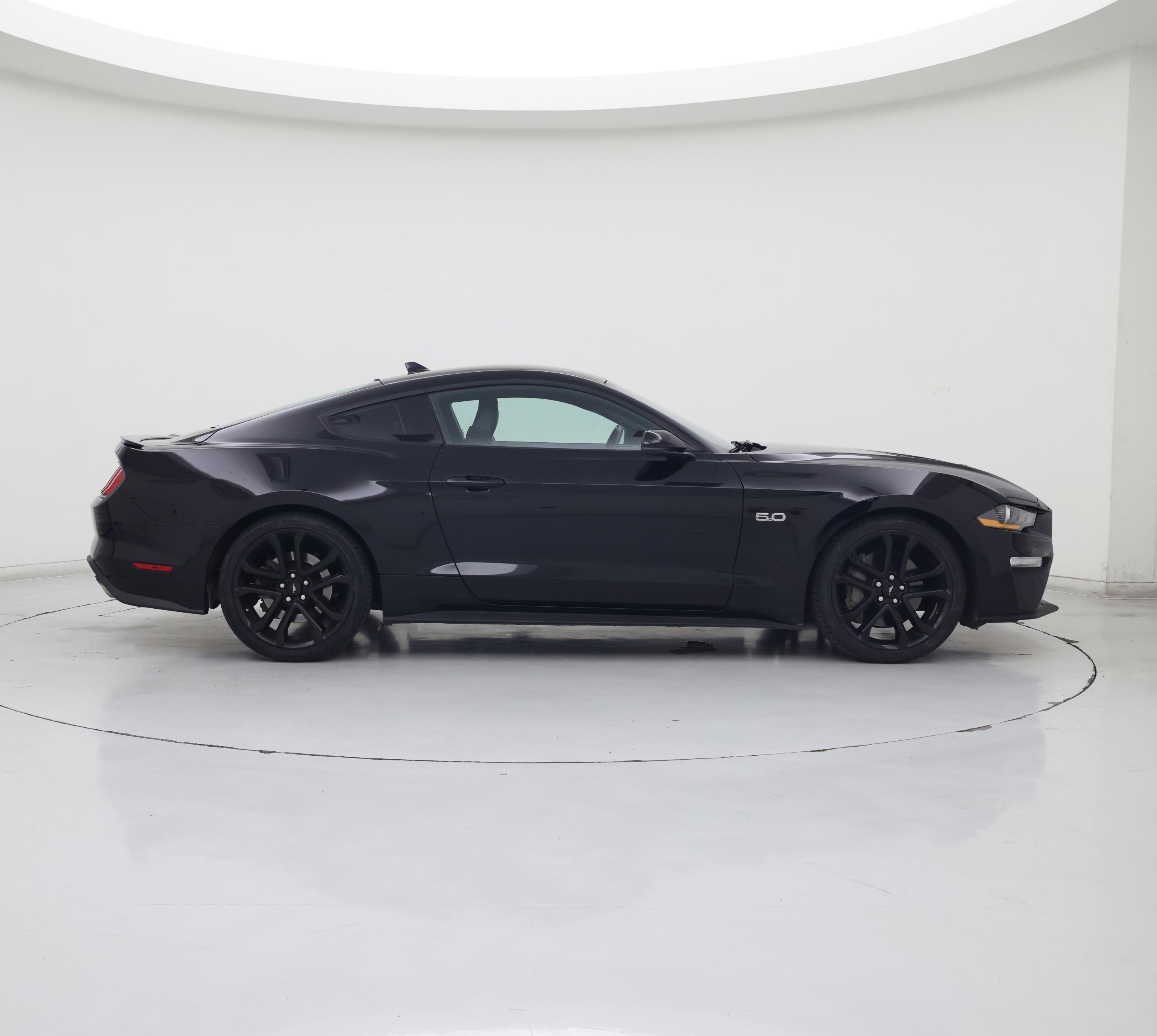 Thumbnail: 2021 Ford Mustang - 7