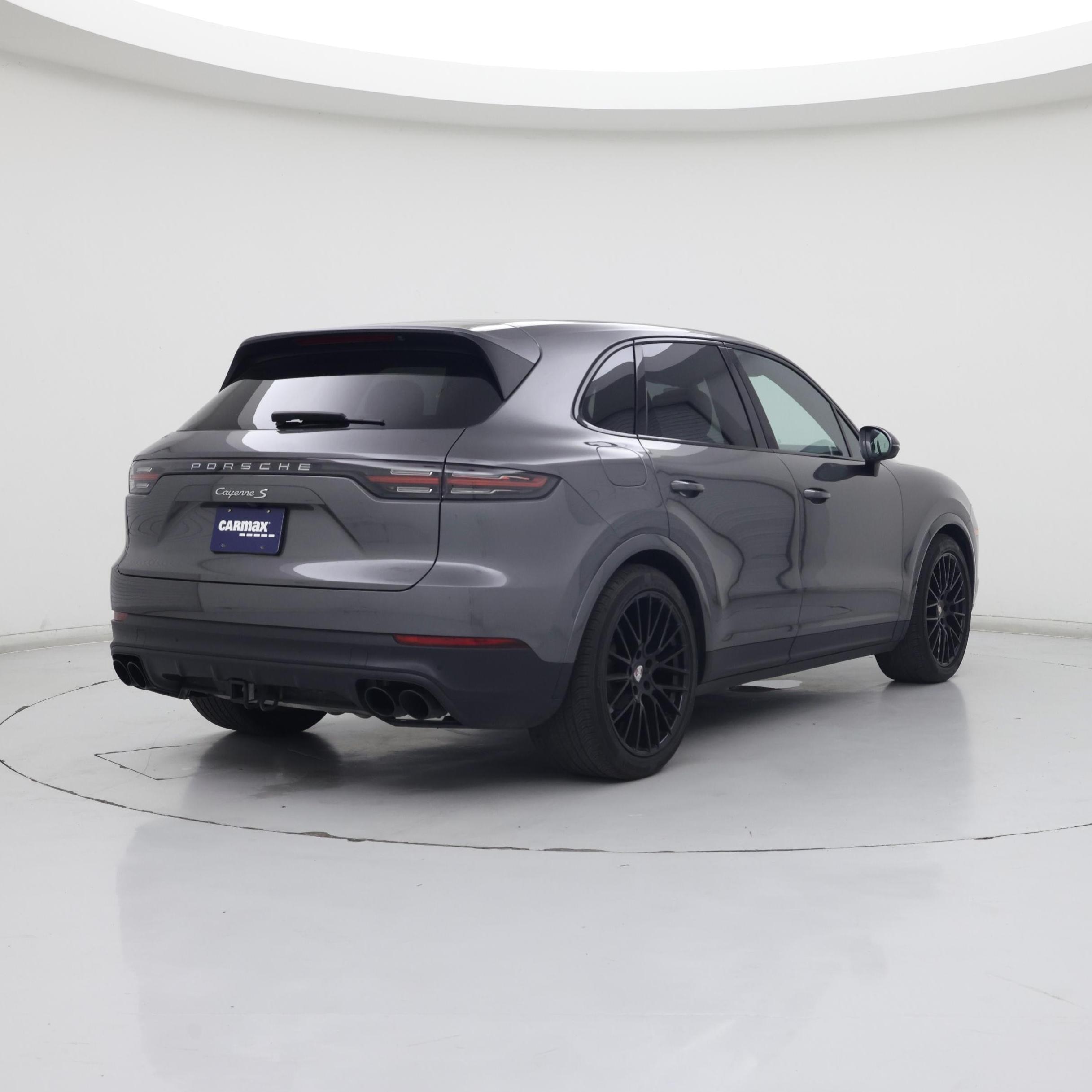 Thumbnail: 2020 Porsche Cayenne - 8