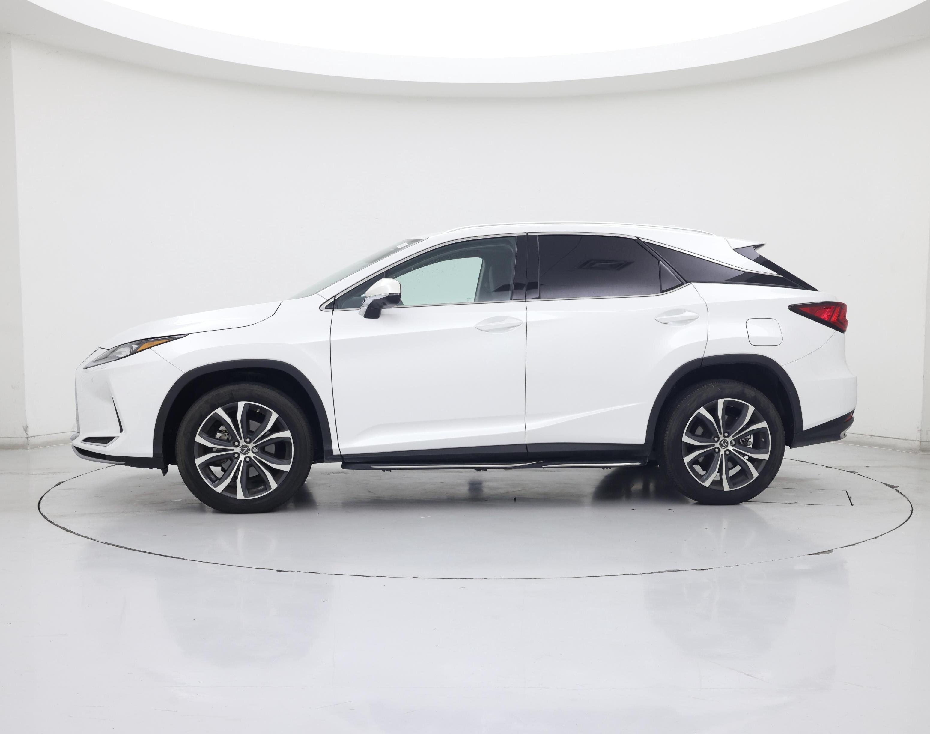 Thumbnail: 2022 Lexus RX - 3