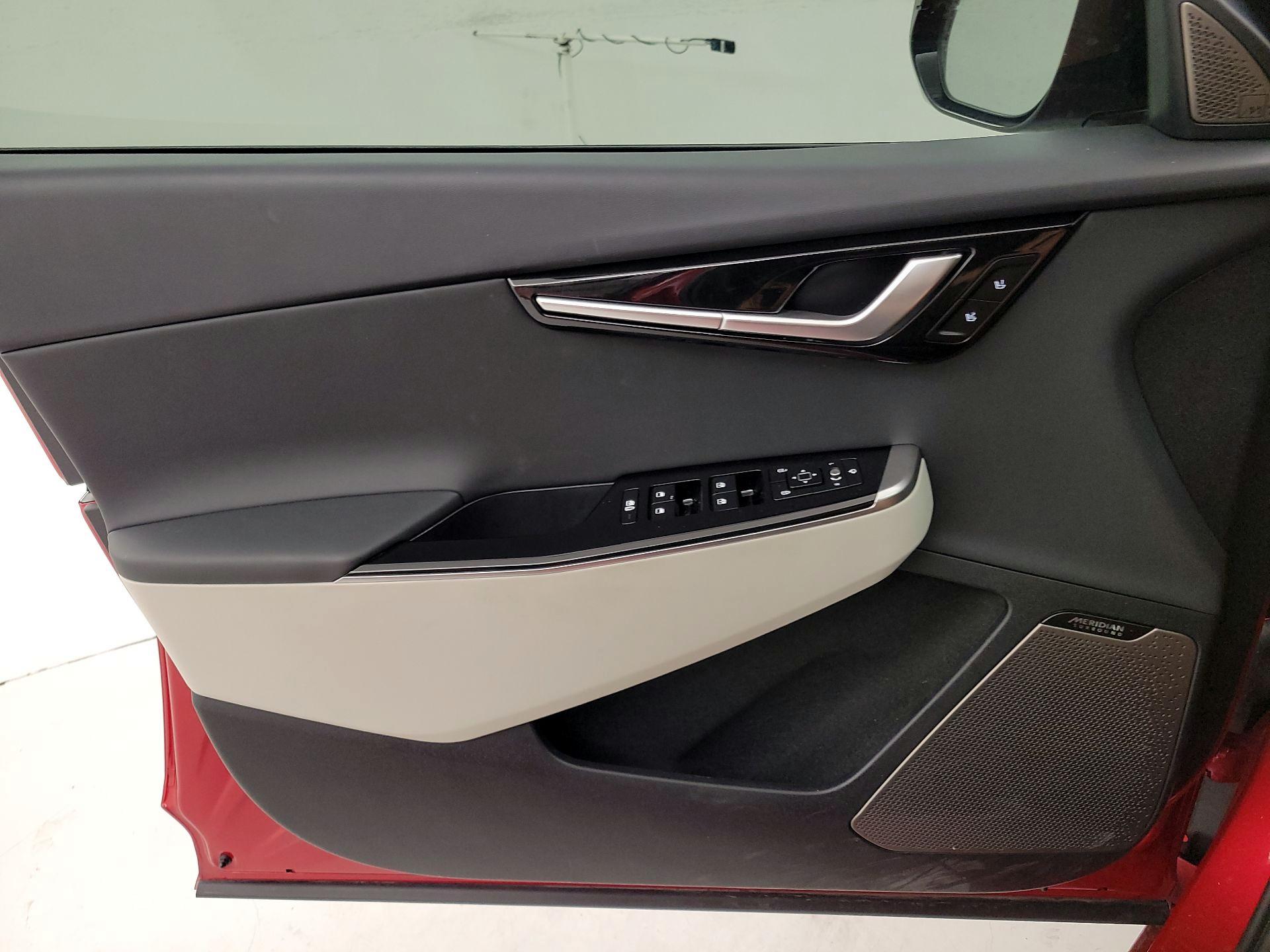 Thumbnail: 2023 Kia EV6 - 12