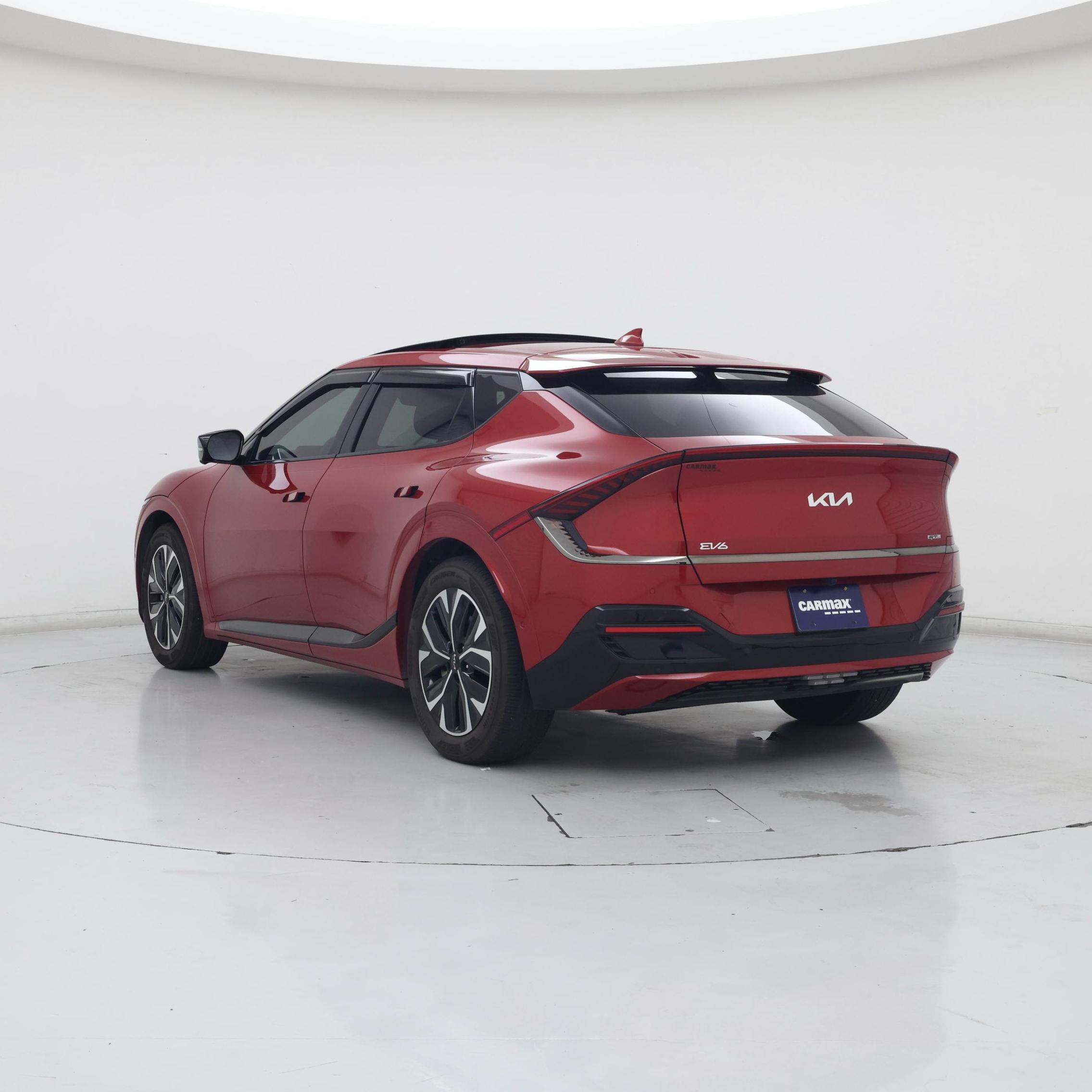 Thumbnail: 2023 Kia EV6 - 2