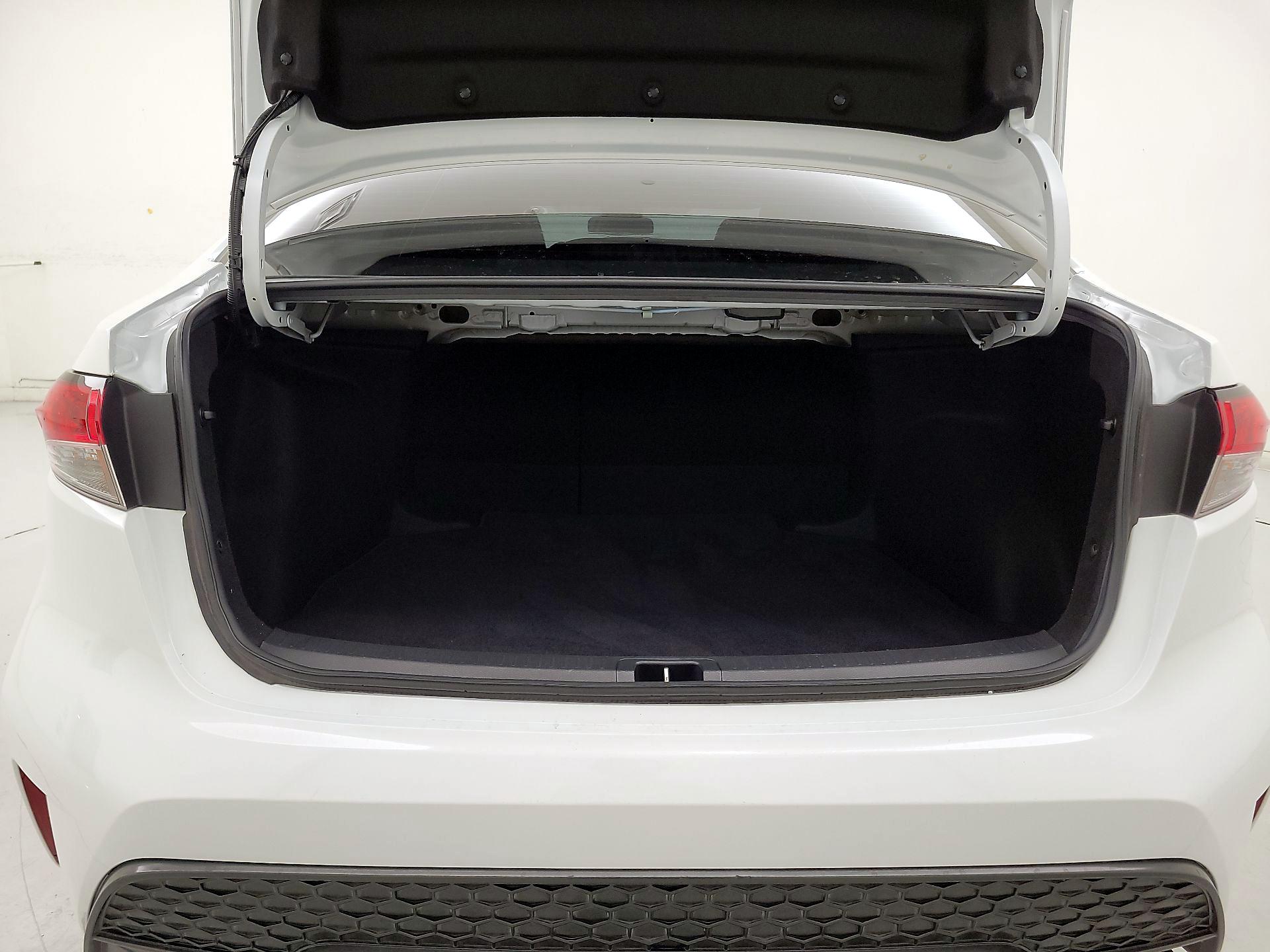 Thumbnail: 2022 Toyota Corolla - 20