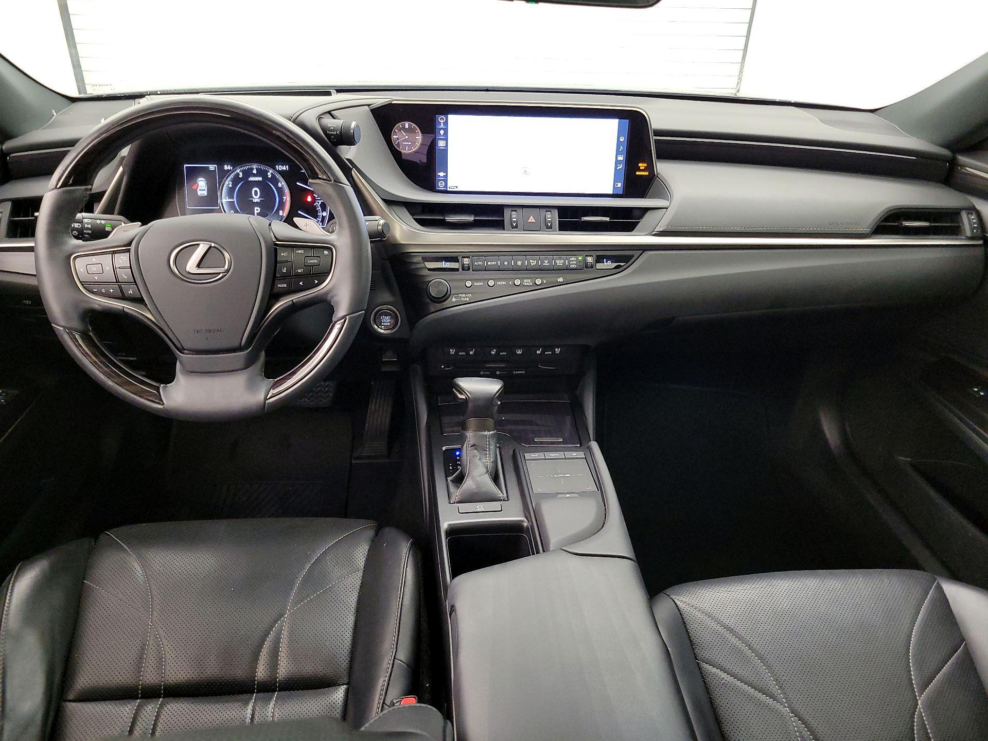 Thumbnail: 2019 Lexus ES - 9