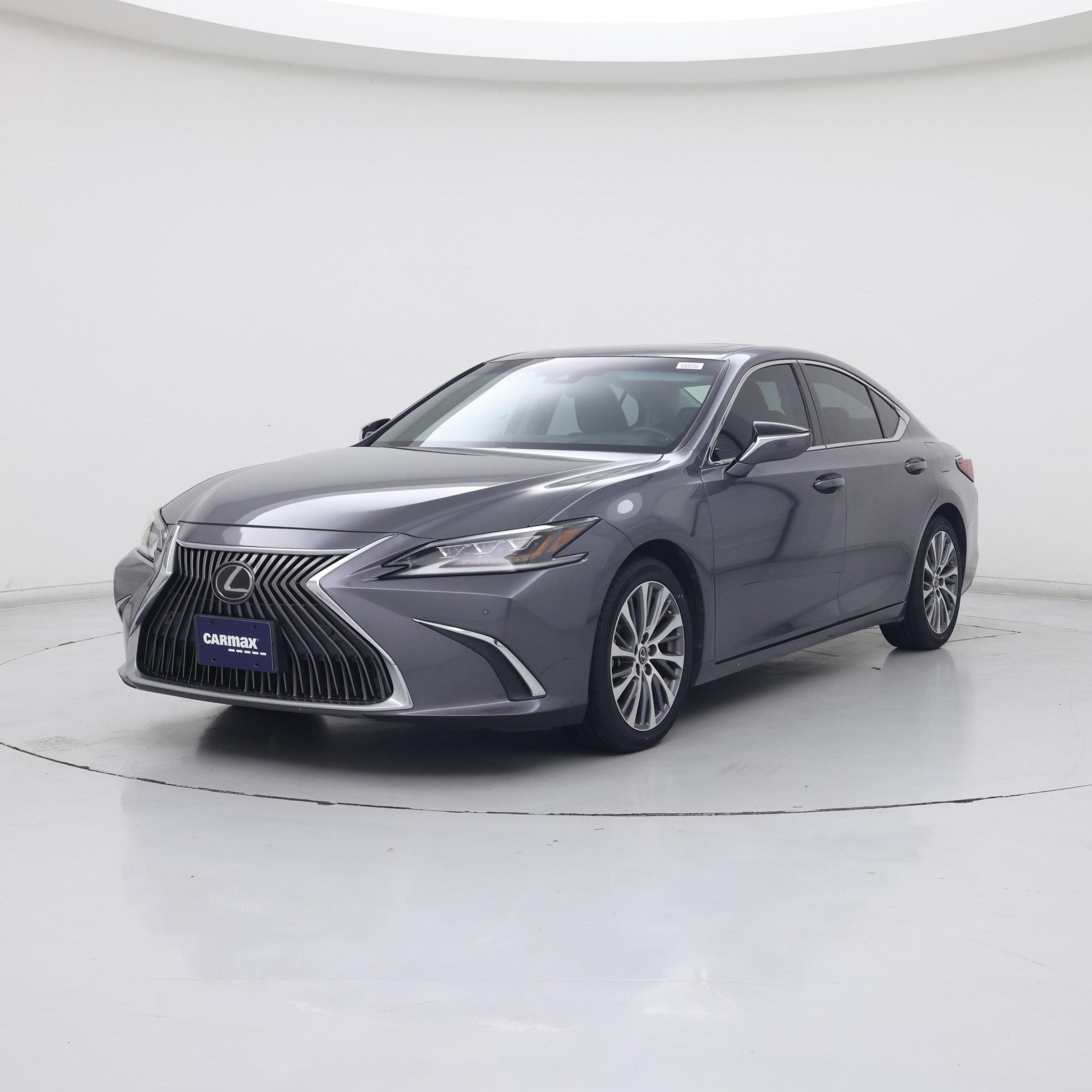 Thumbnail: 2019 Lexus ES - 4