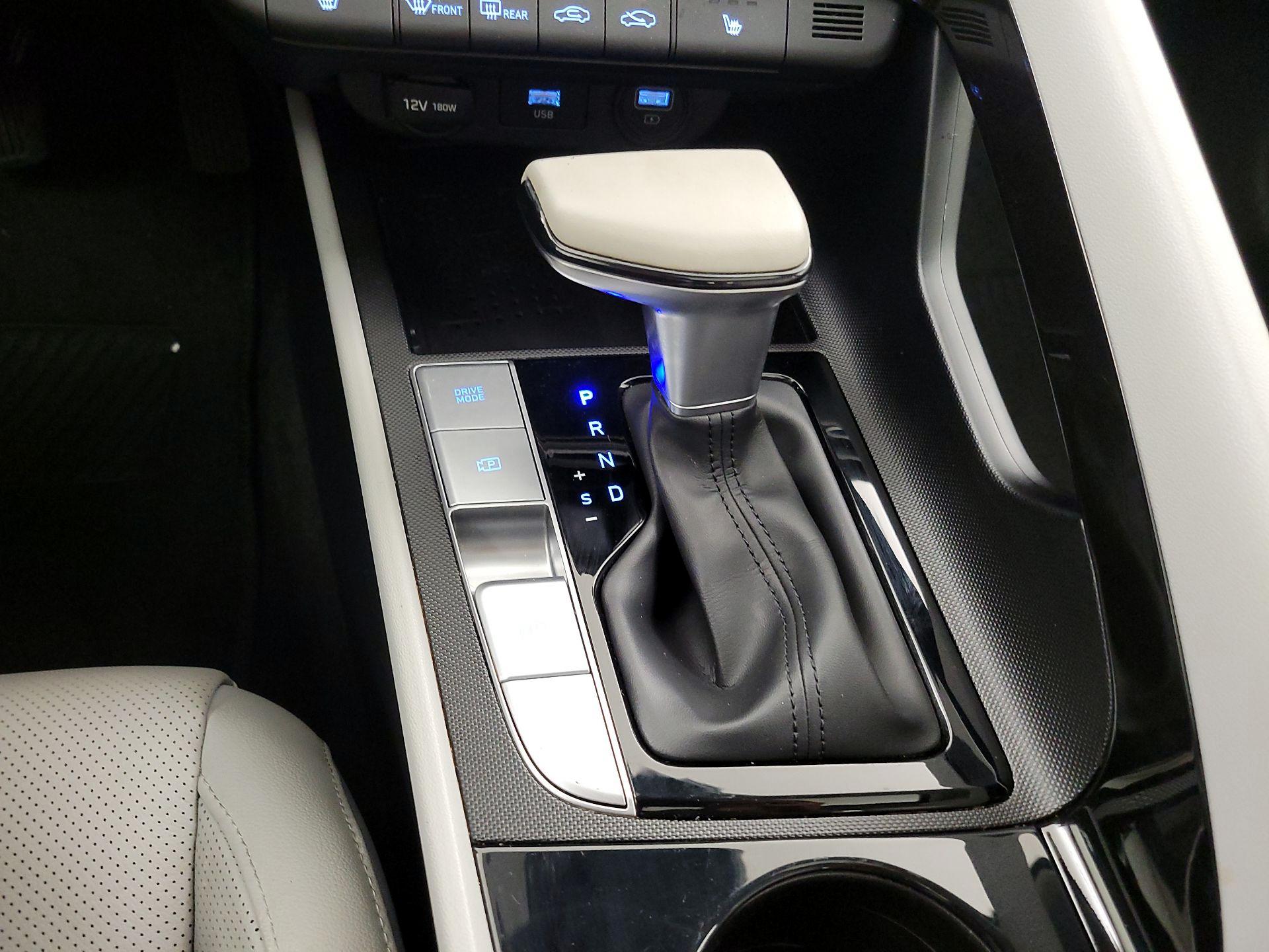 Thumbnail: 2023 Hyundai Elantra - 18