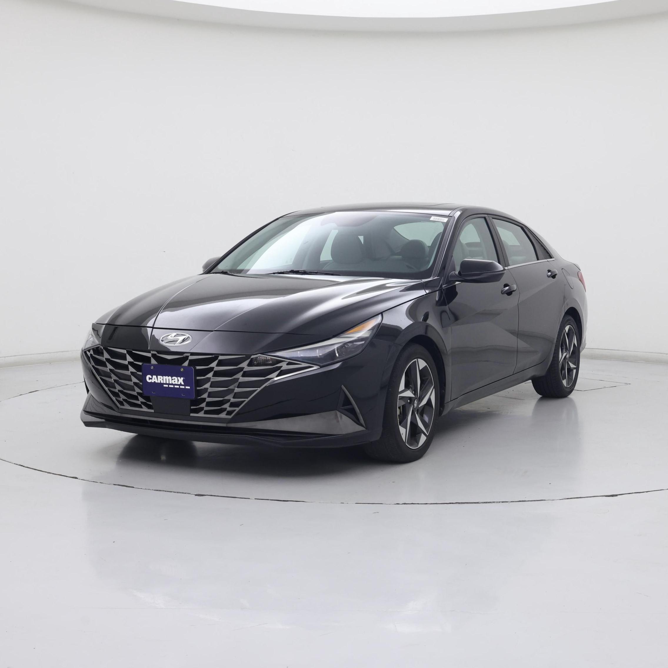 Thumbnail: 2023 Hyundai Elantra - 4