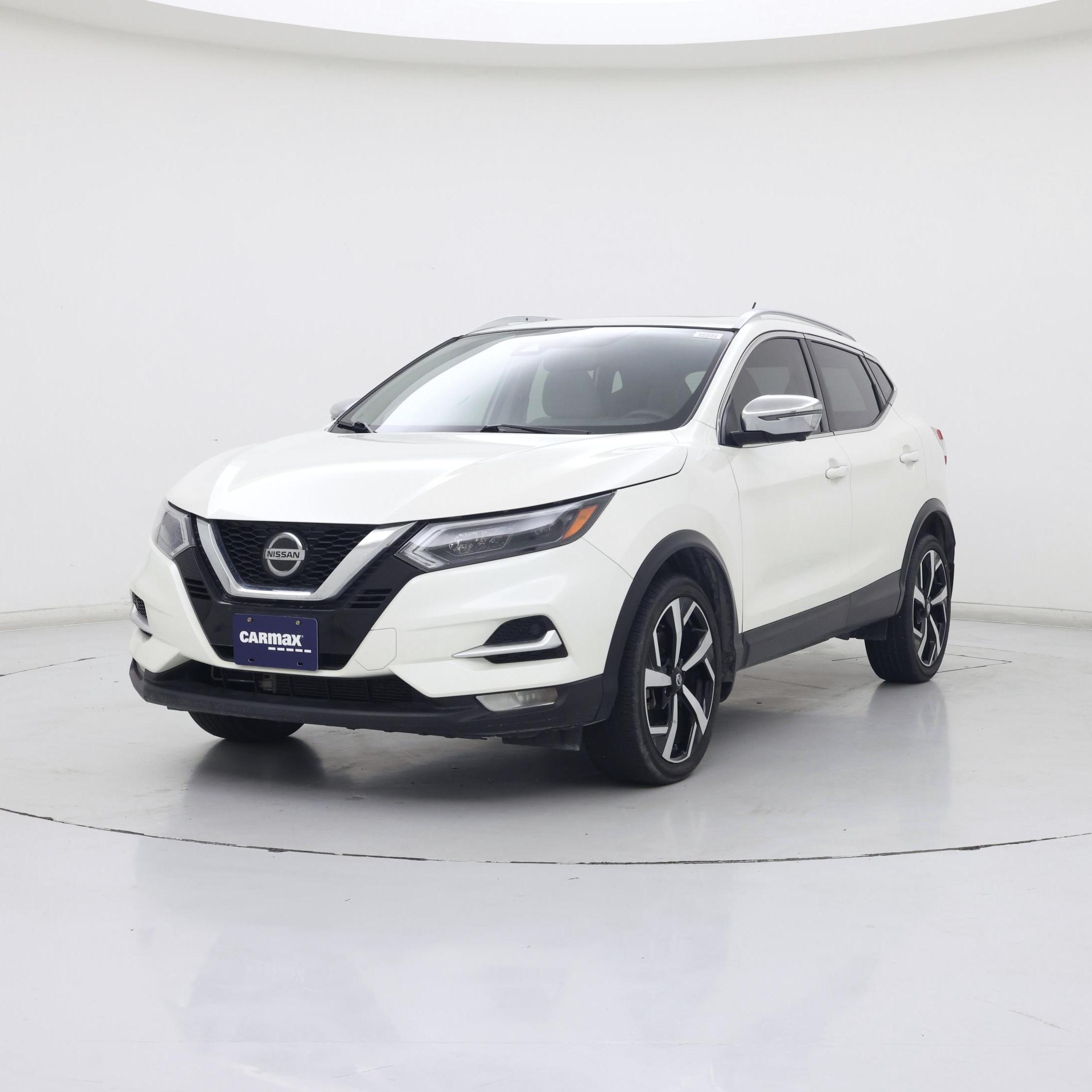 Thumbnail: 2022 Nissan Rogue Sport - 4