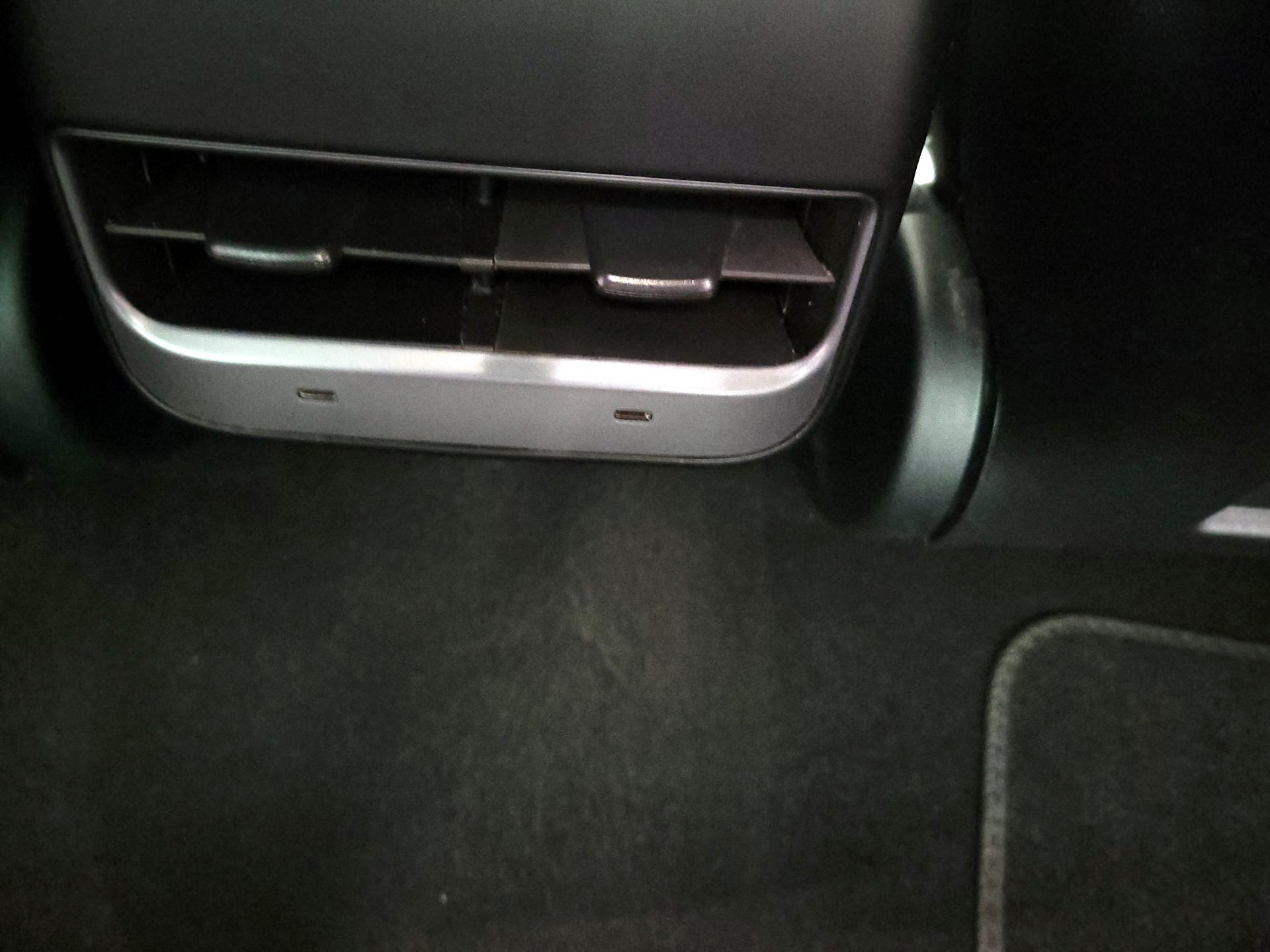 Thumbnail: 2023 Tesla Model 3 - 18