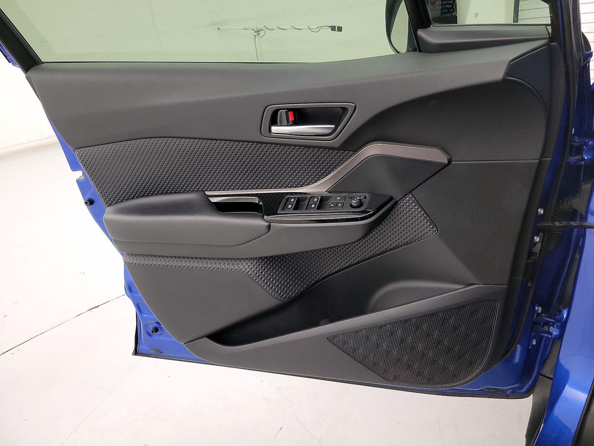 Thumbnail: 2019 Toyota C-HR - 12