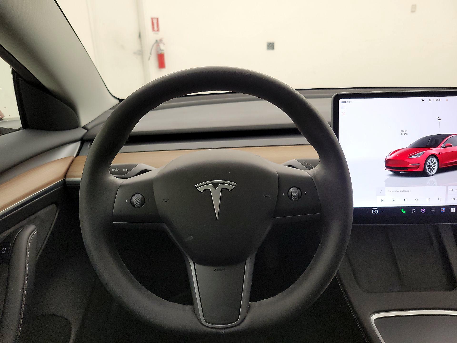 Thumbnail: 2023 Tesla Model 3 - 10