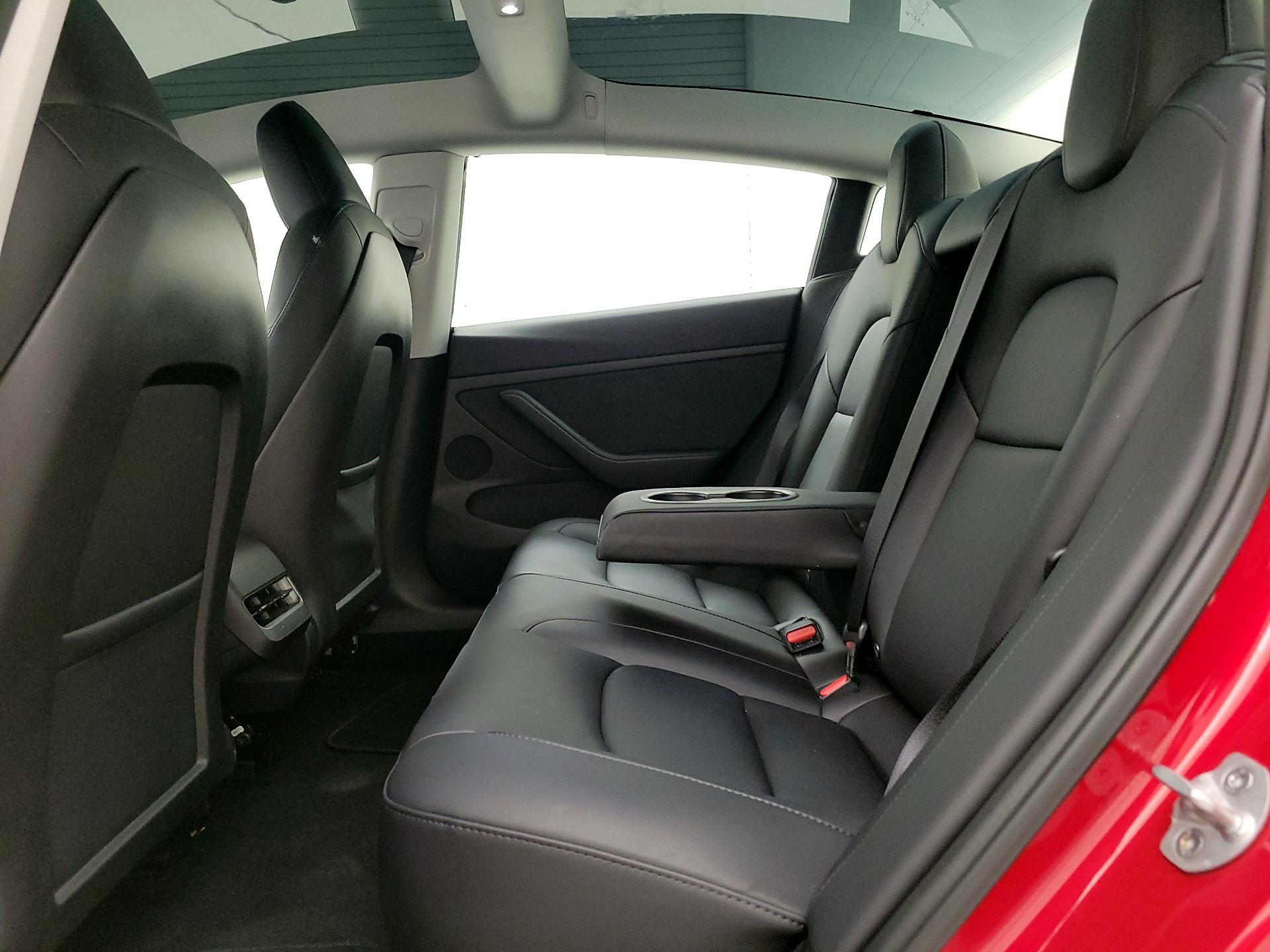 Thumbnail: 2023 Tesla Model 3 - 20