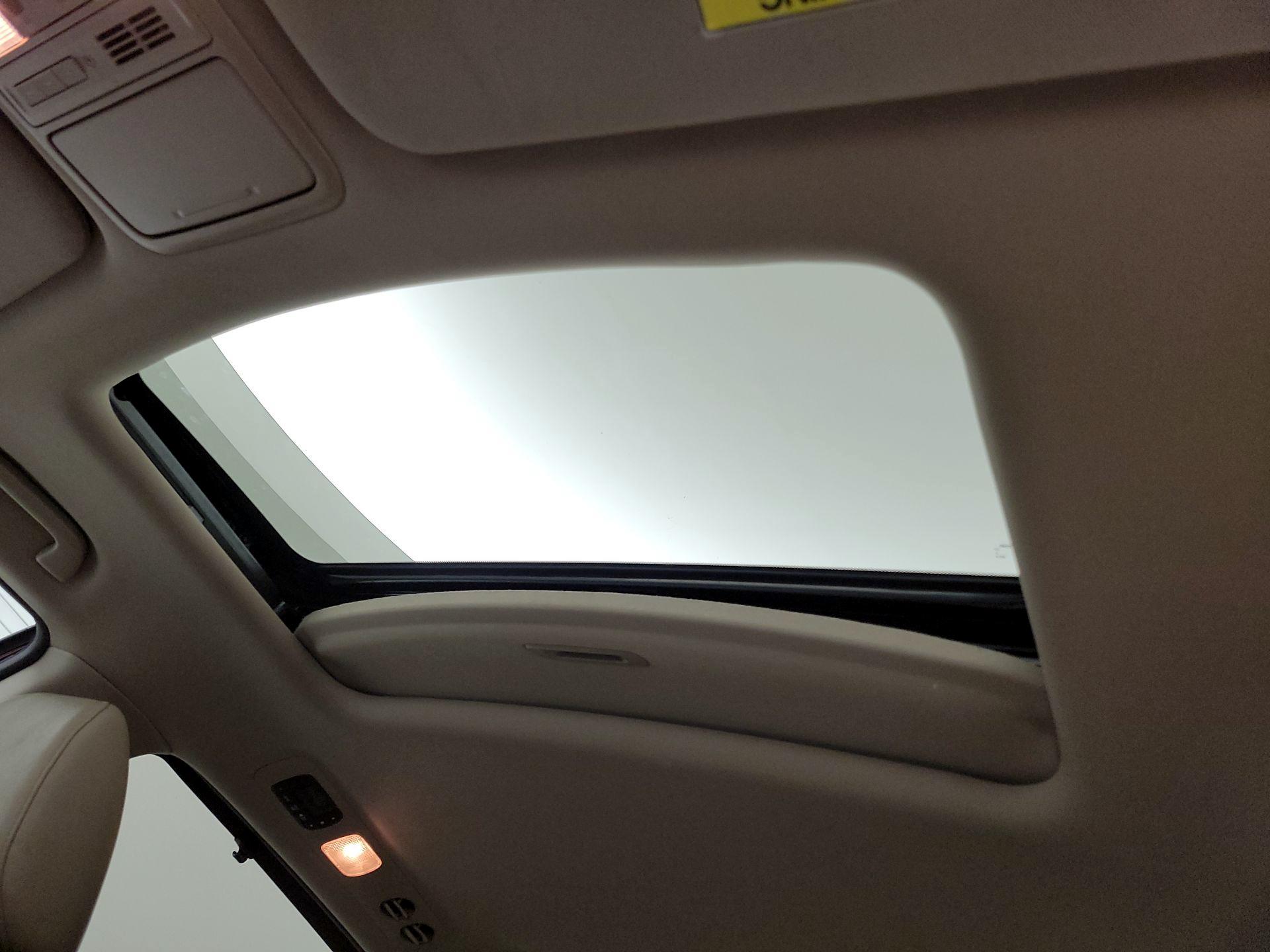 Thumbnail: 2017 Honda Odyssey - 19