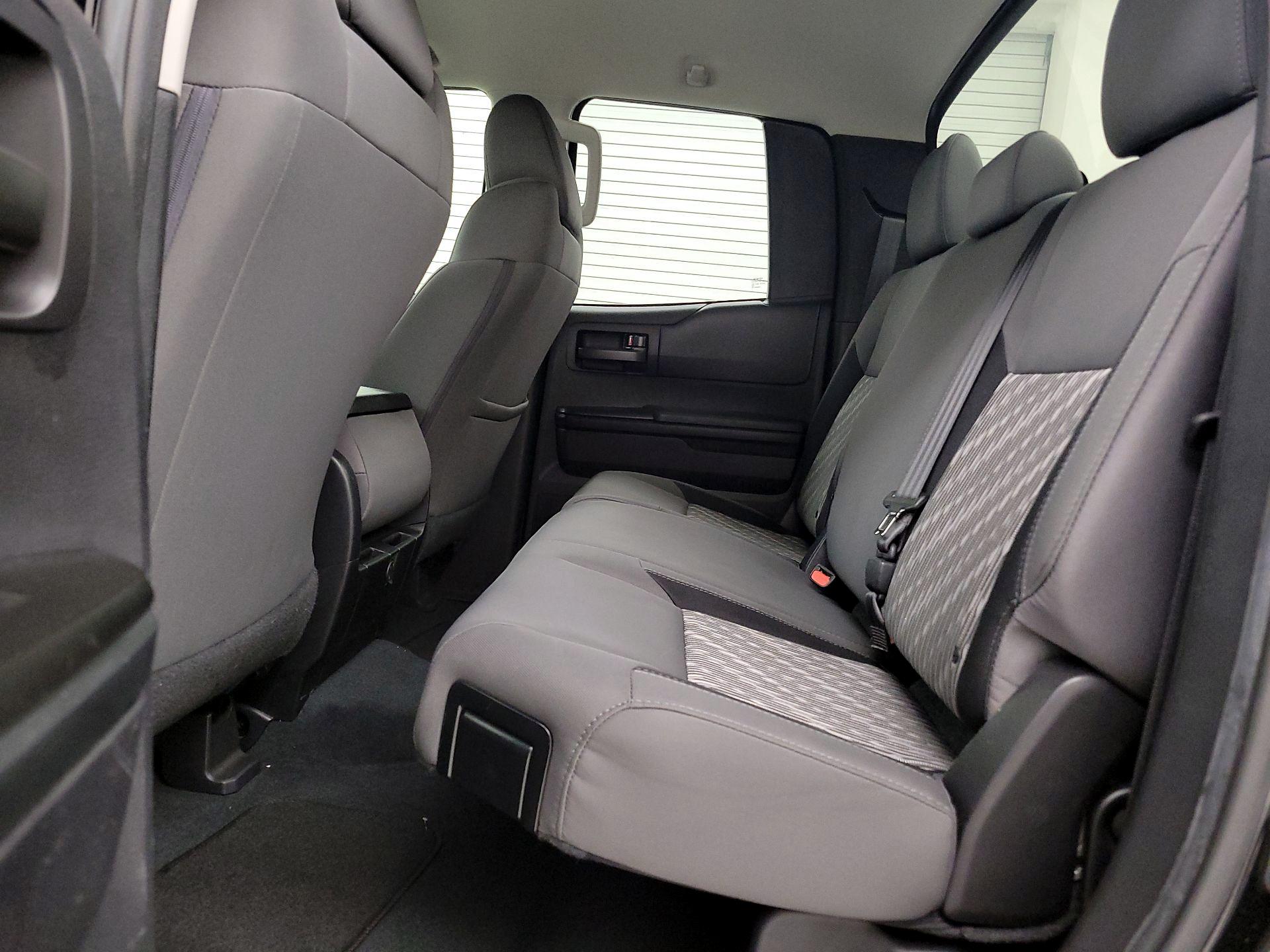 Thumbnail: 2021 Toyota Tundra - 19