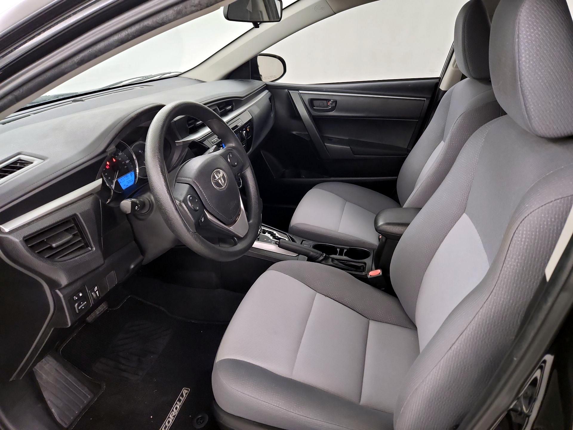 Thumbnail: 2015 Toyota Corolla - 11