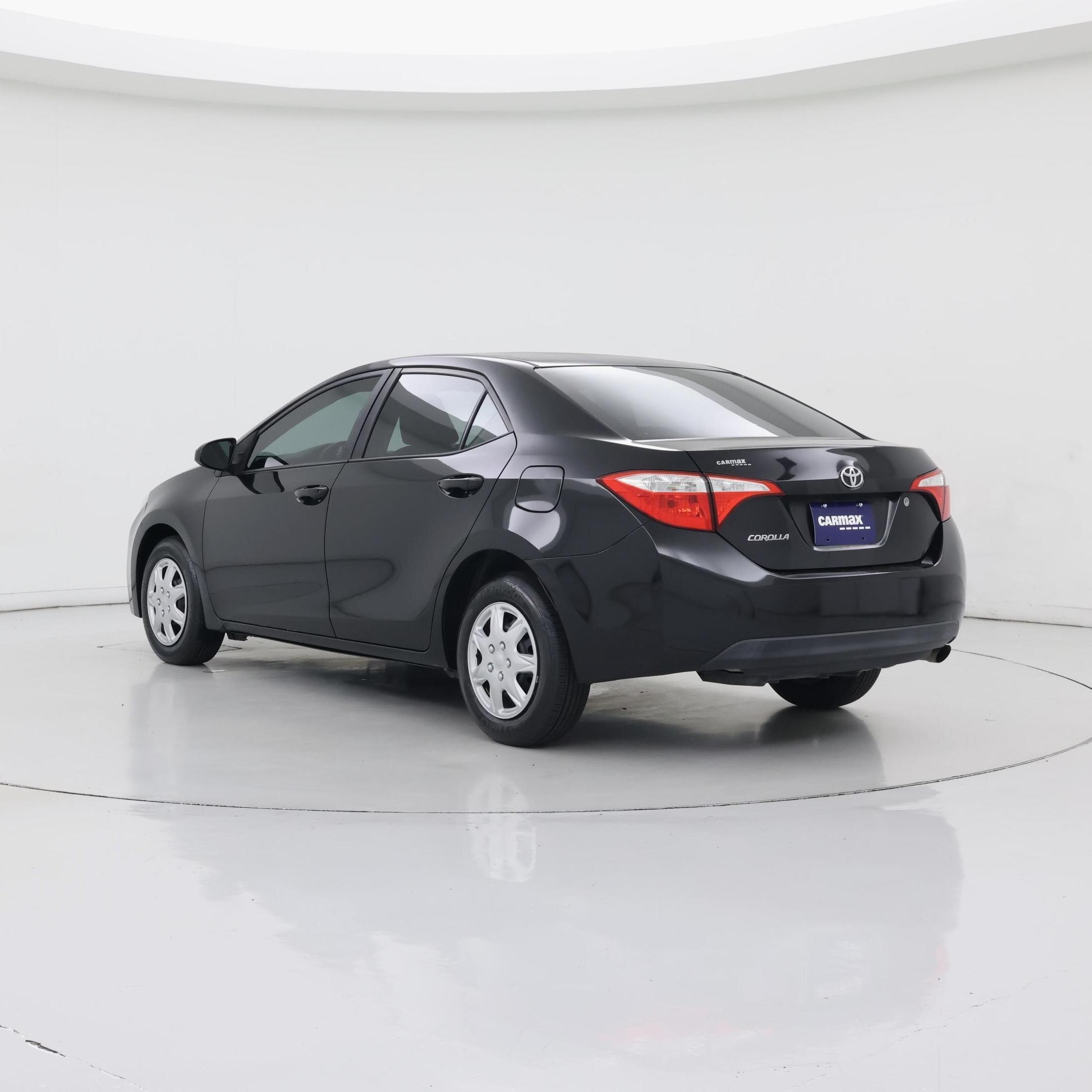 Thumbnail: 2015 Toyota Corolla - 2