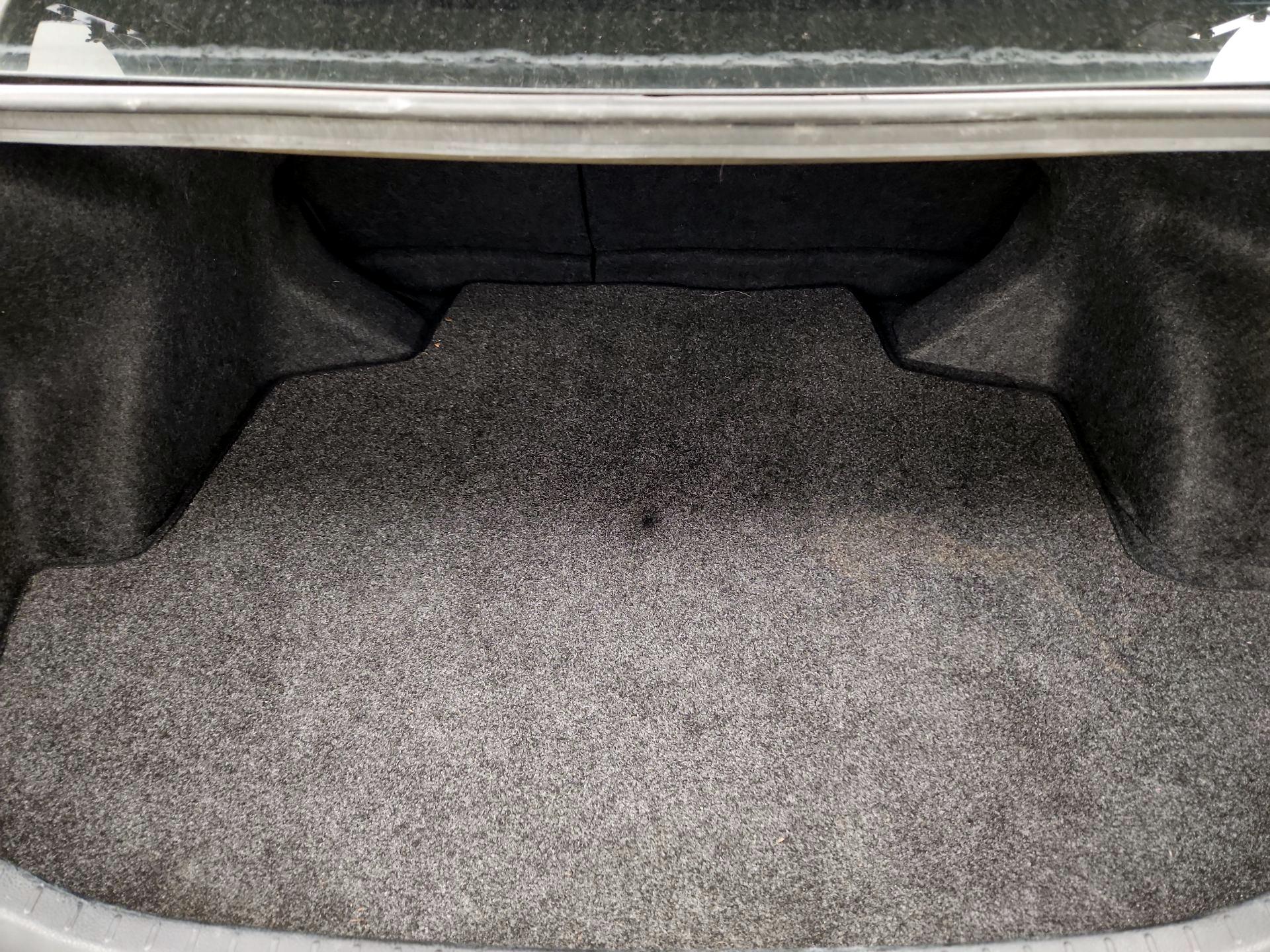 Thumbnail: 2015 Toyota Corolla - 19