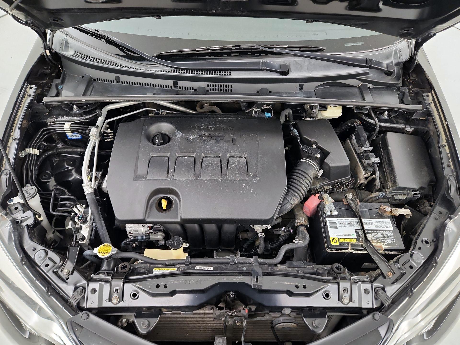 Thumbnail: 2015 Toyota Corolla - 20