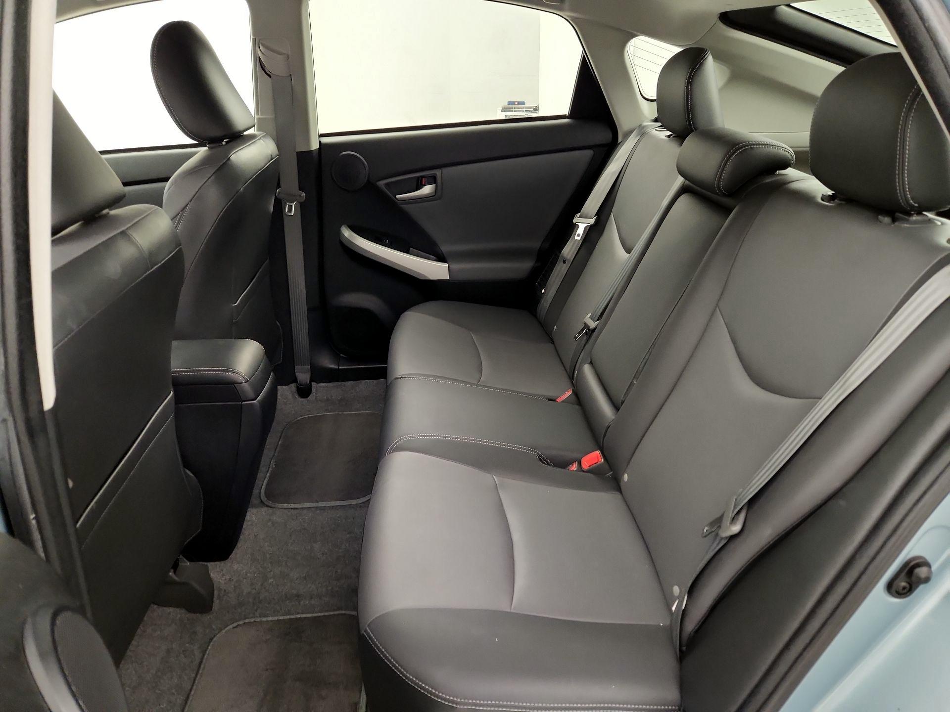 Thumbnail: 2014 Toyota Prius - 19