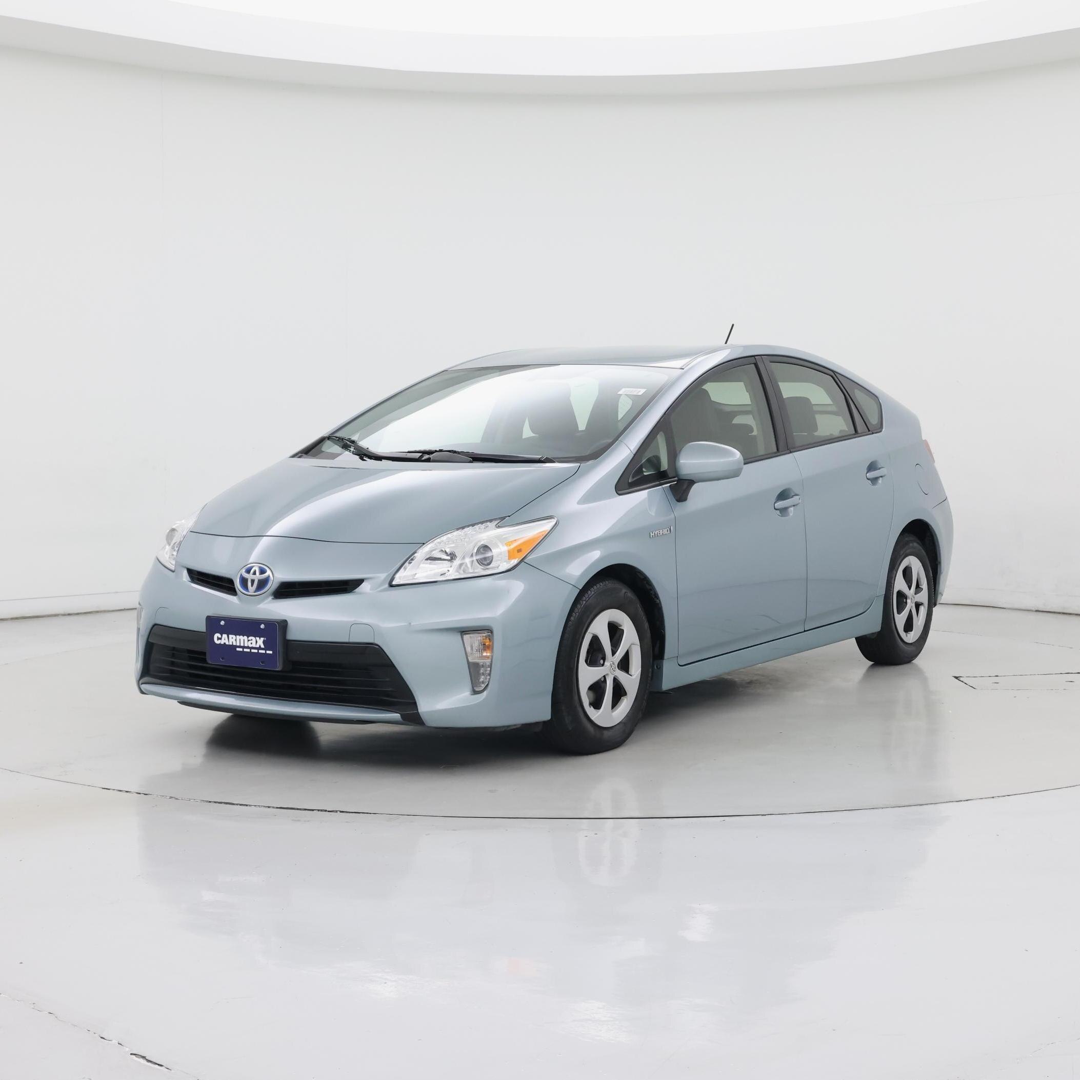 Thumbnail: 2014 Toyota Prius - 4