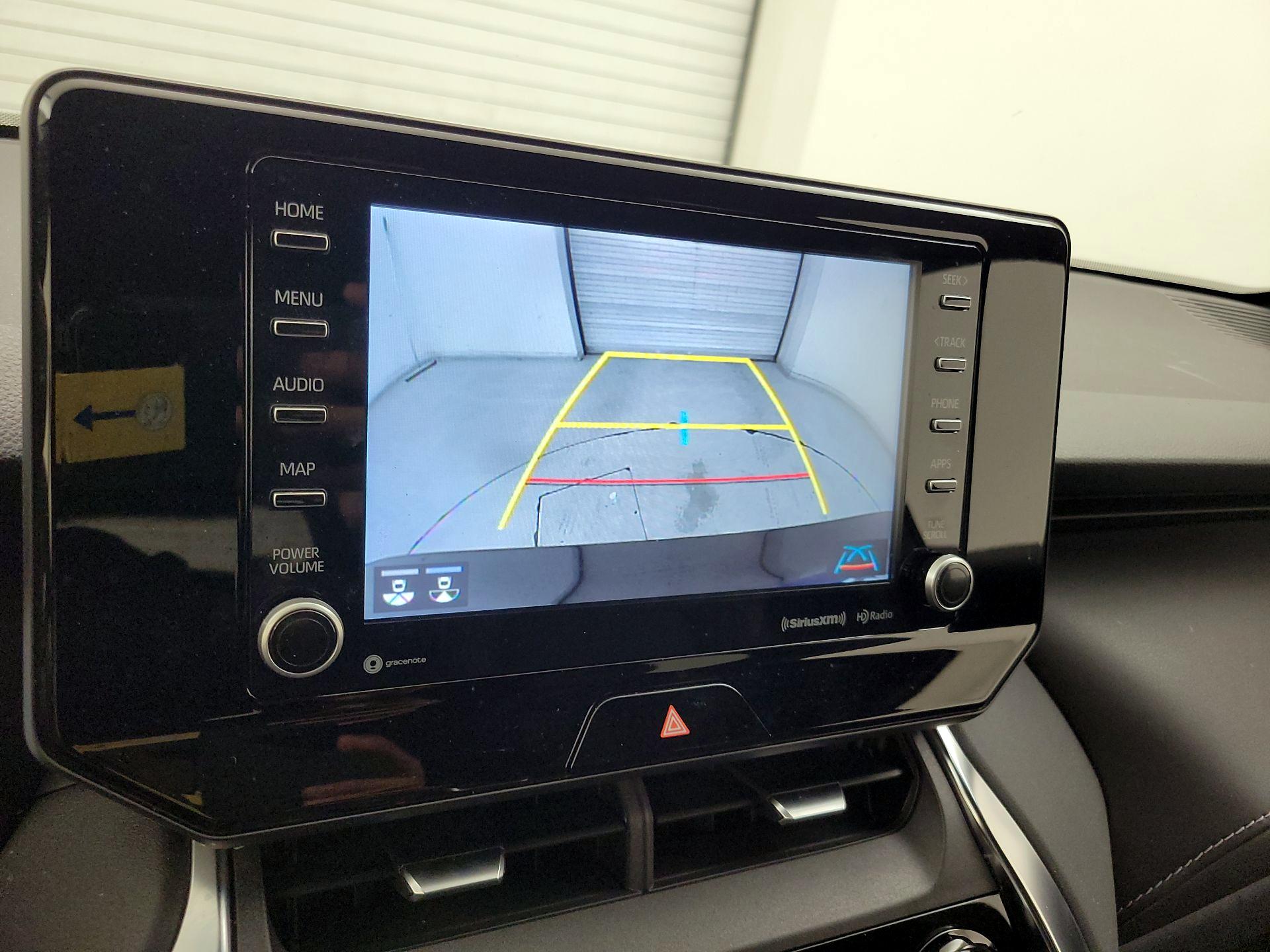 Thumbnail: 2021 Toyota Venza - 14