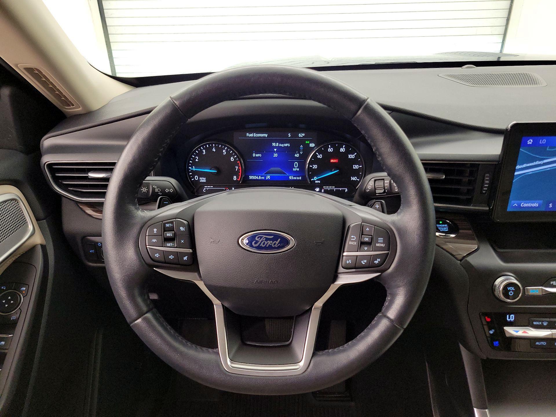 Thumbnail: 2020 Ford Explorer - 10