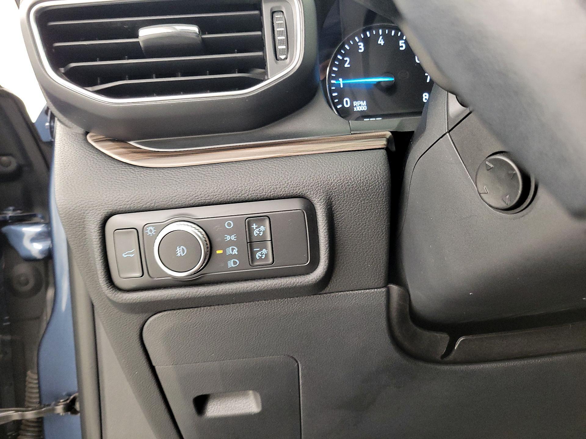 Thumbnail: 2020 Ford Explorer - 13