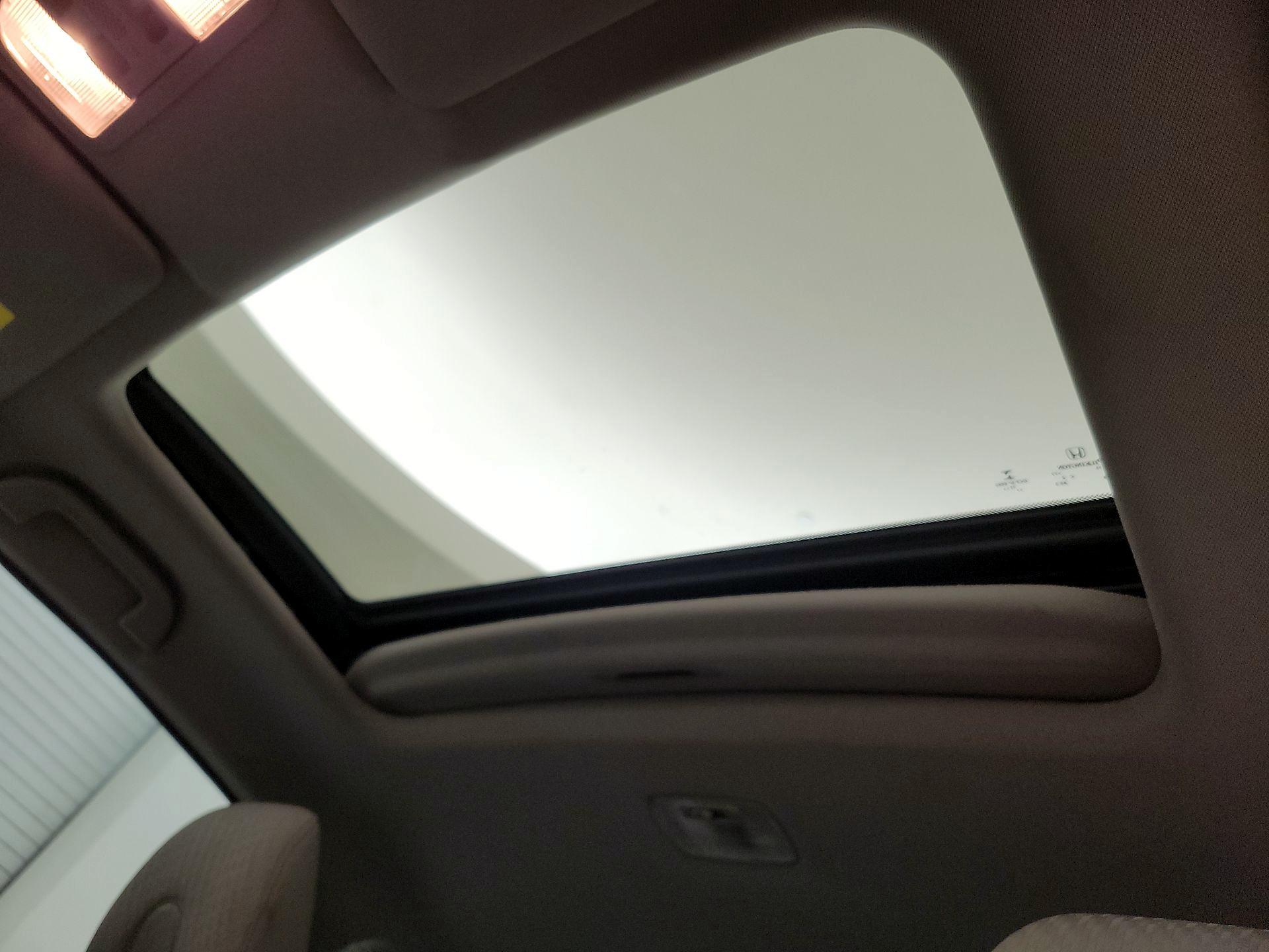 Thumbnail: 2014 Honda Civic - 19