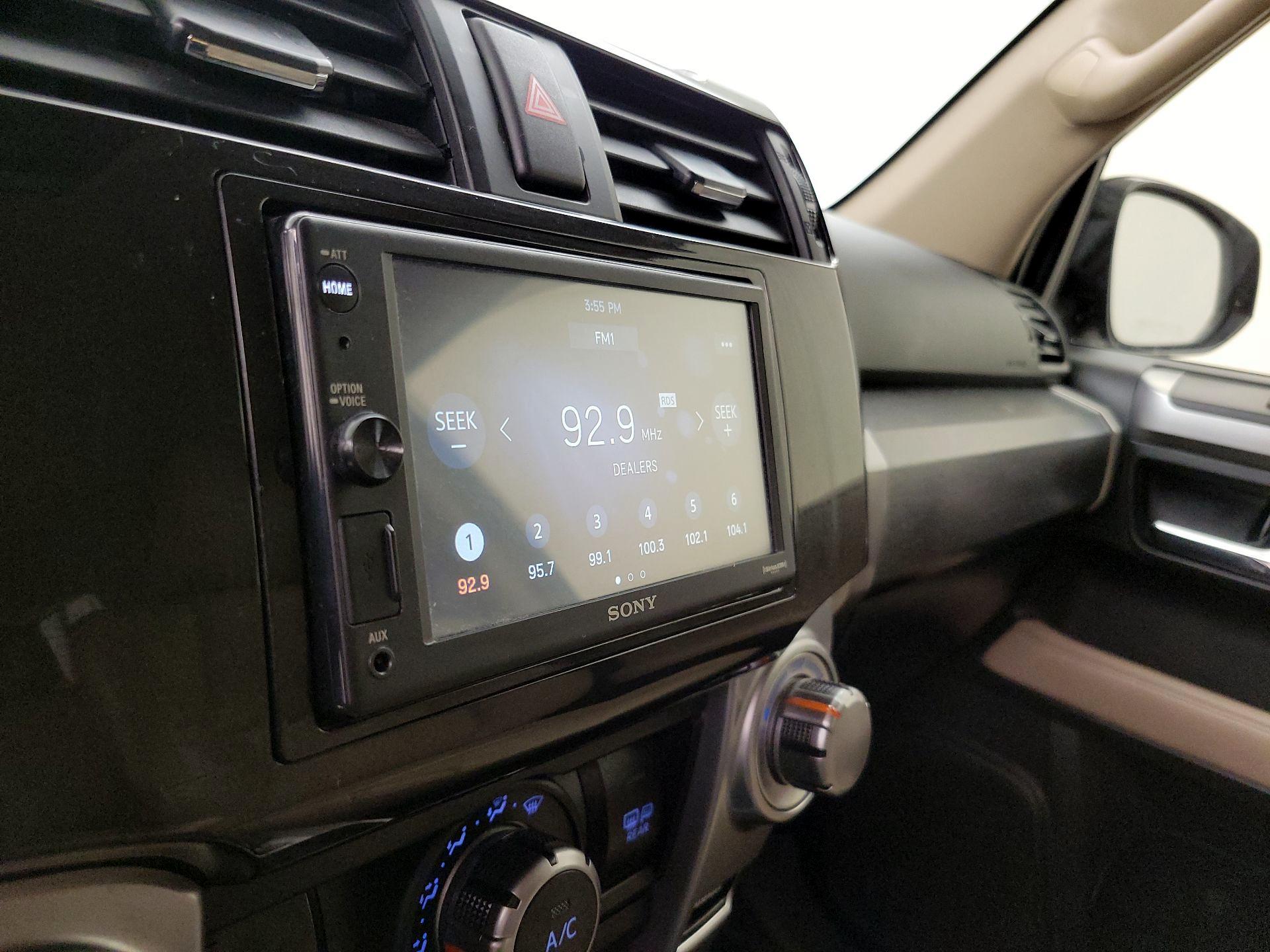 Thumbnail: 2018 Toyota 4Runner - 15