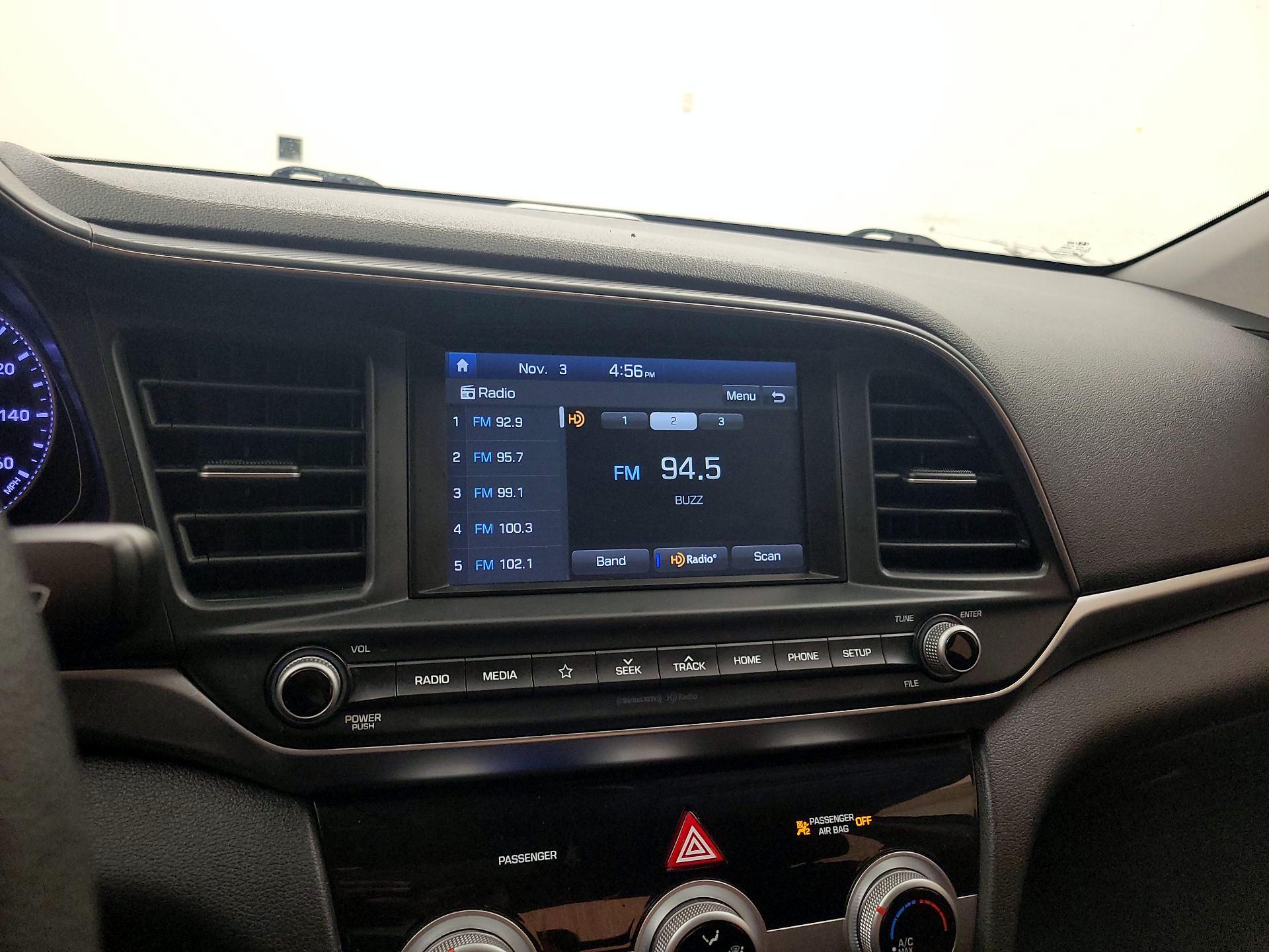 Thumbnail: 2019 Hyundai Elantra - 15