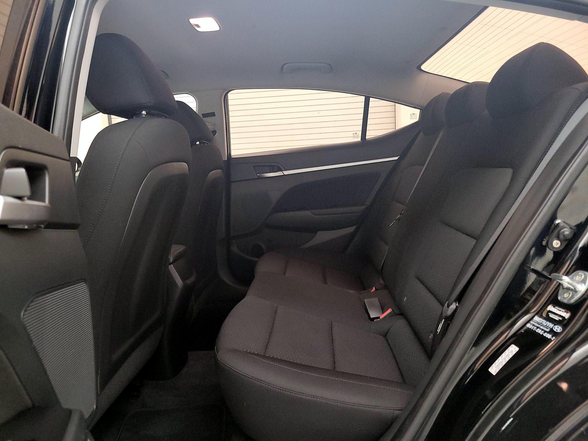 Thumbnail: 2019 Hyundai Elantra - 19