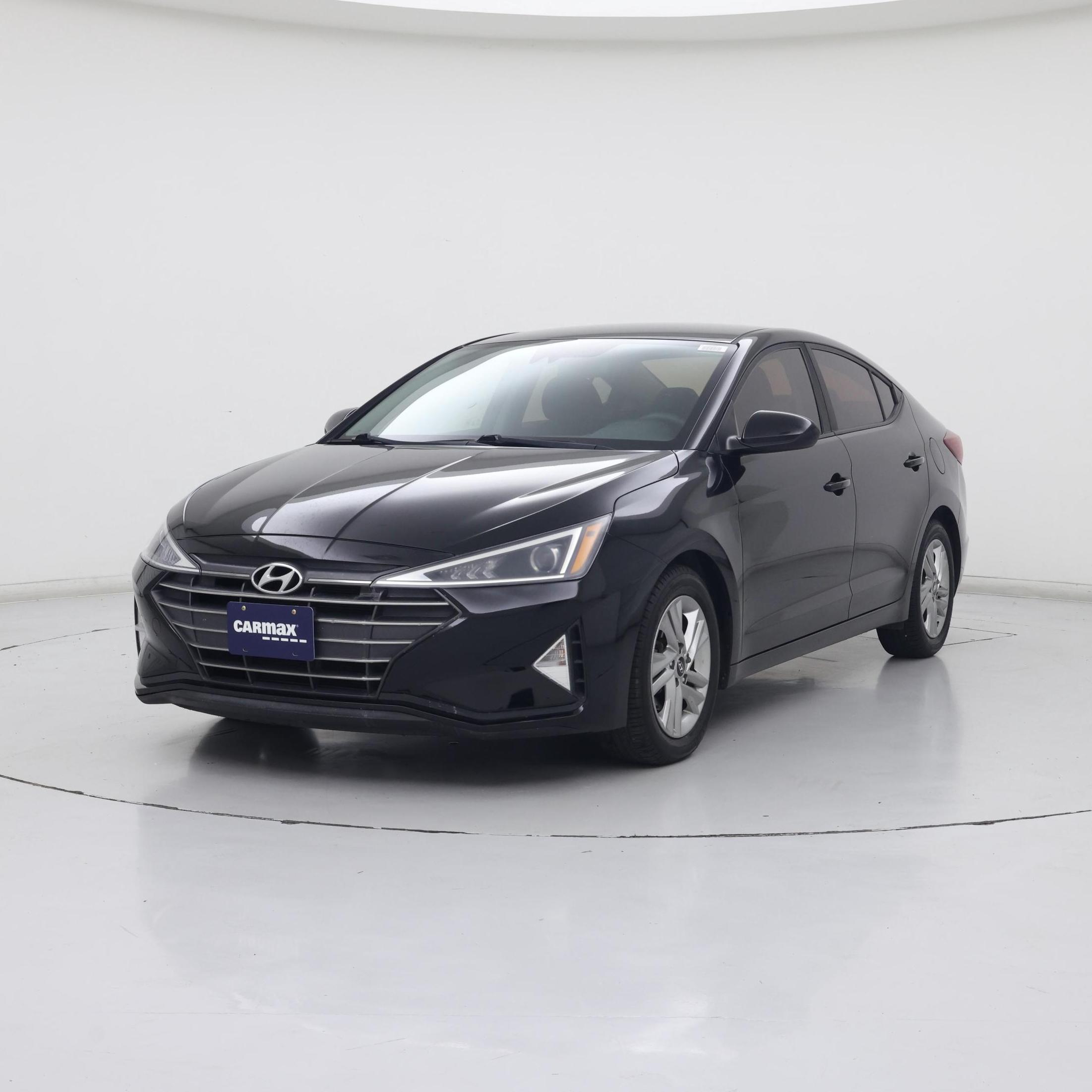 Thumbnail: 2019 Hyundai Elantra - 4