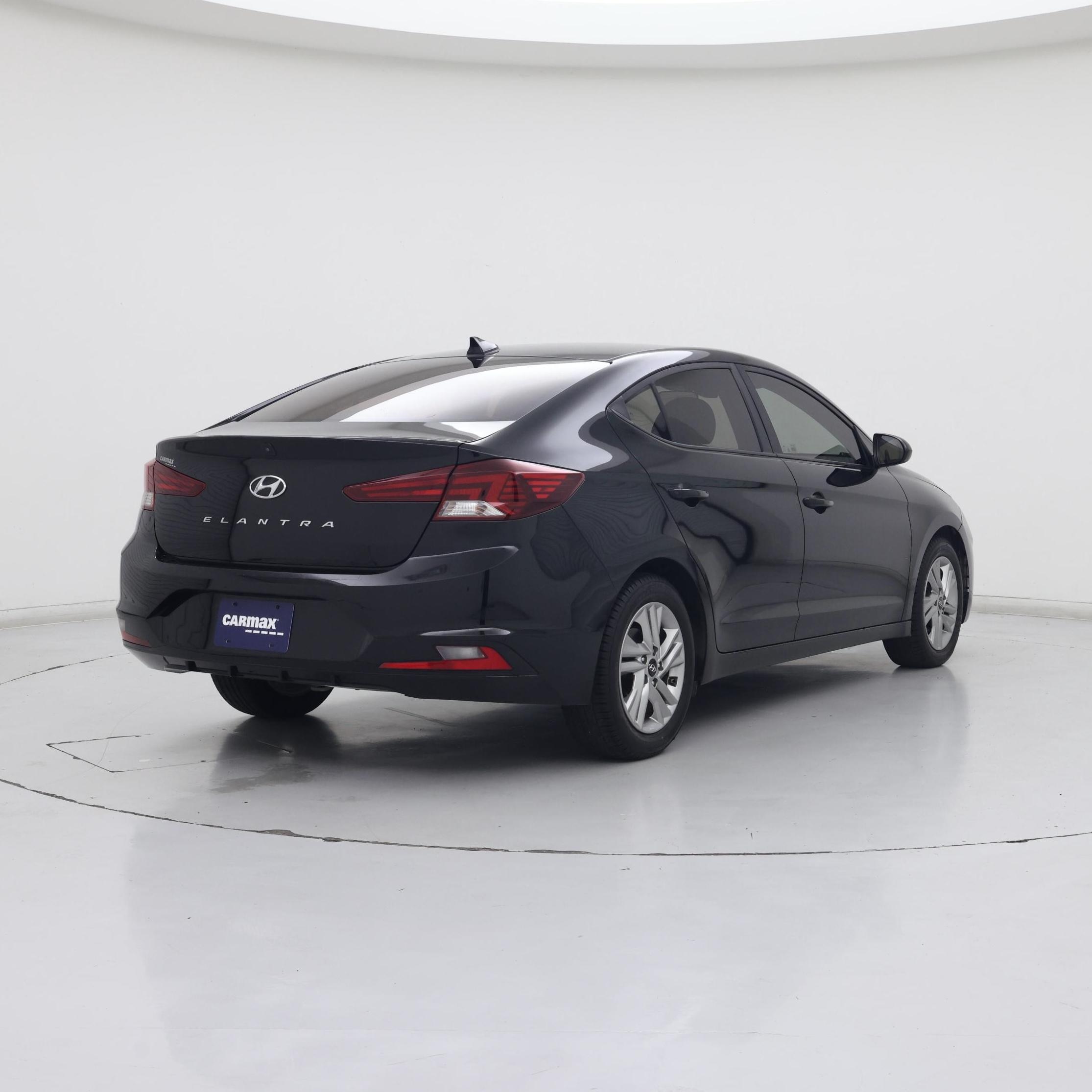 Thumbnail: 2019 Hyundai Elantra - 8
