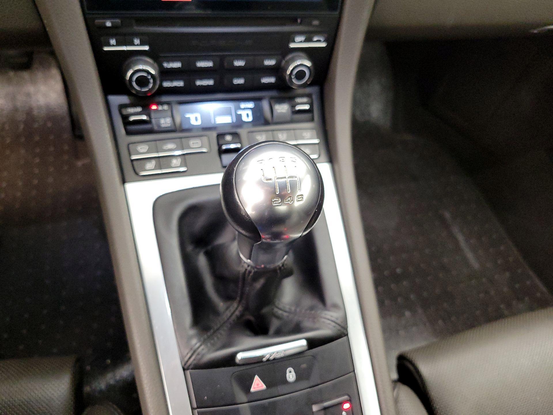 Thumbnail: 2017 Porsche 718 Cayman - 18