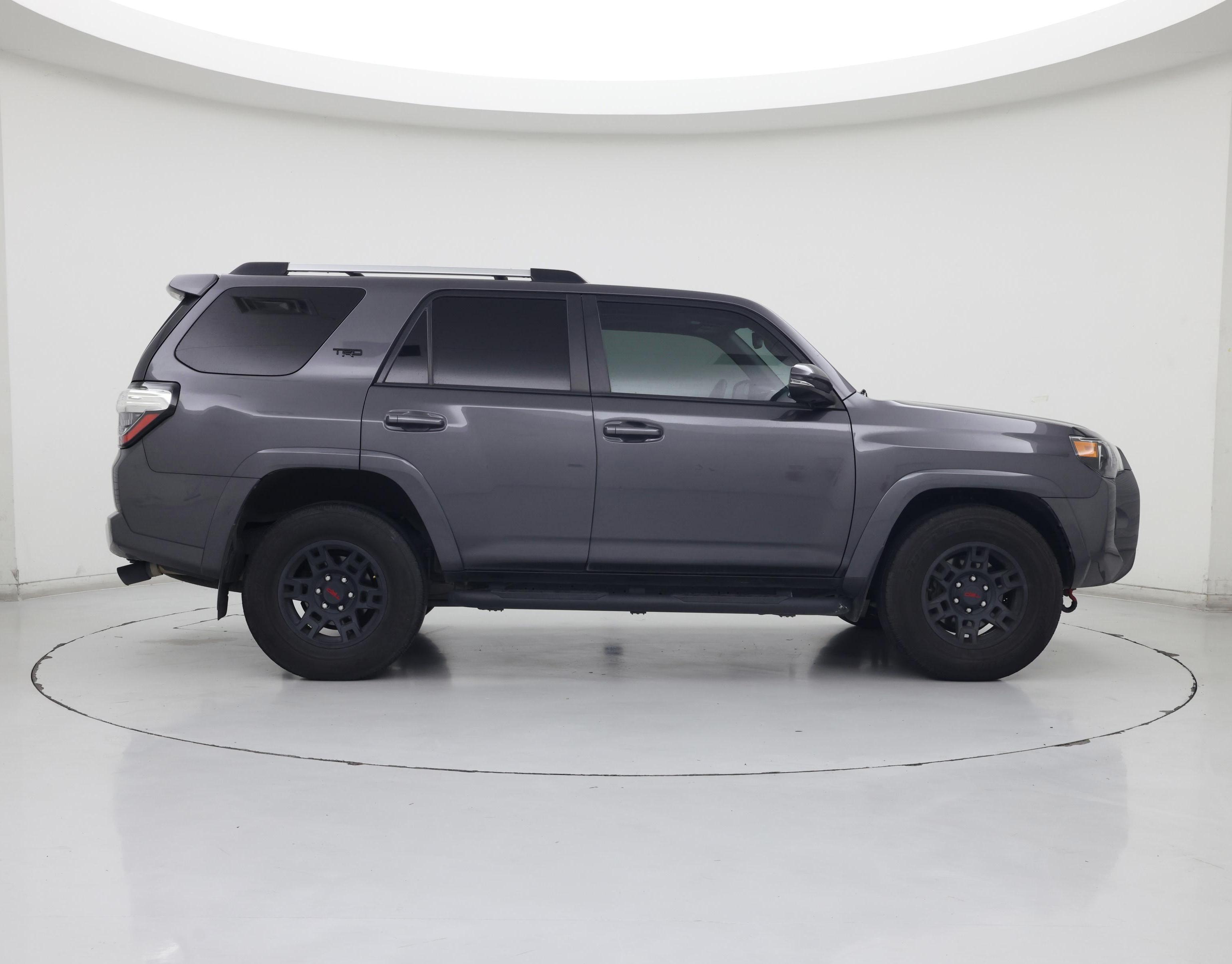 Thumbnail: 2022 Toyota 4Runner - 7