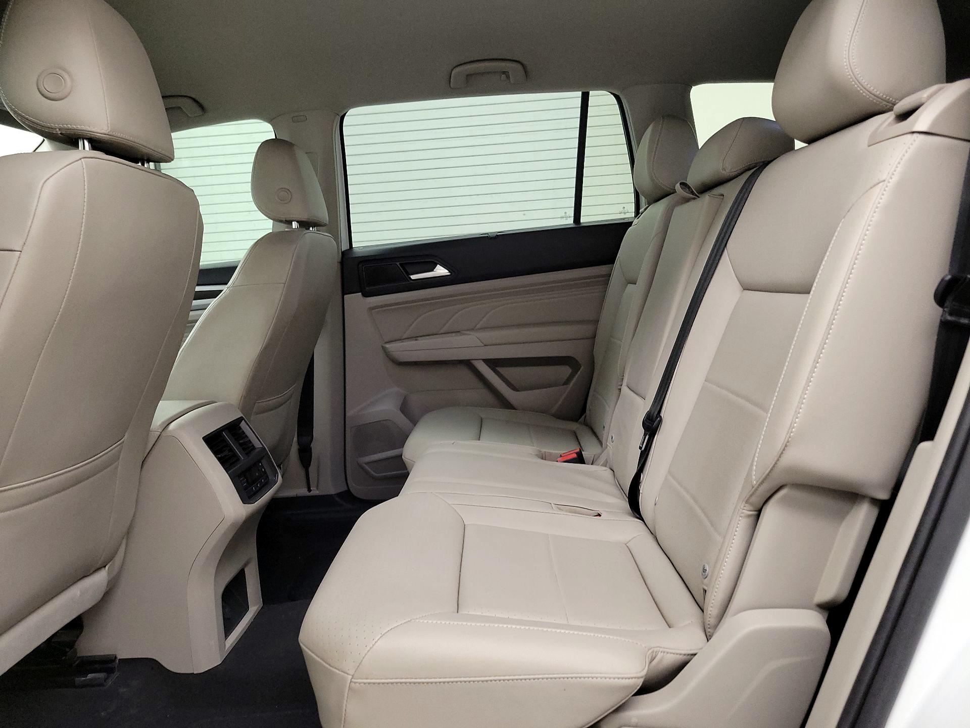 Thumbnail: 2022 Volkswagen Atlas - 19