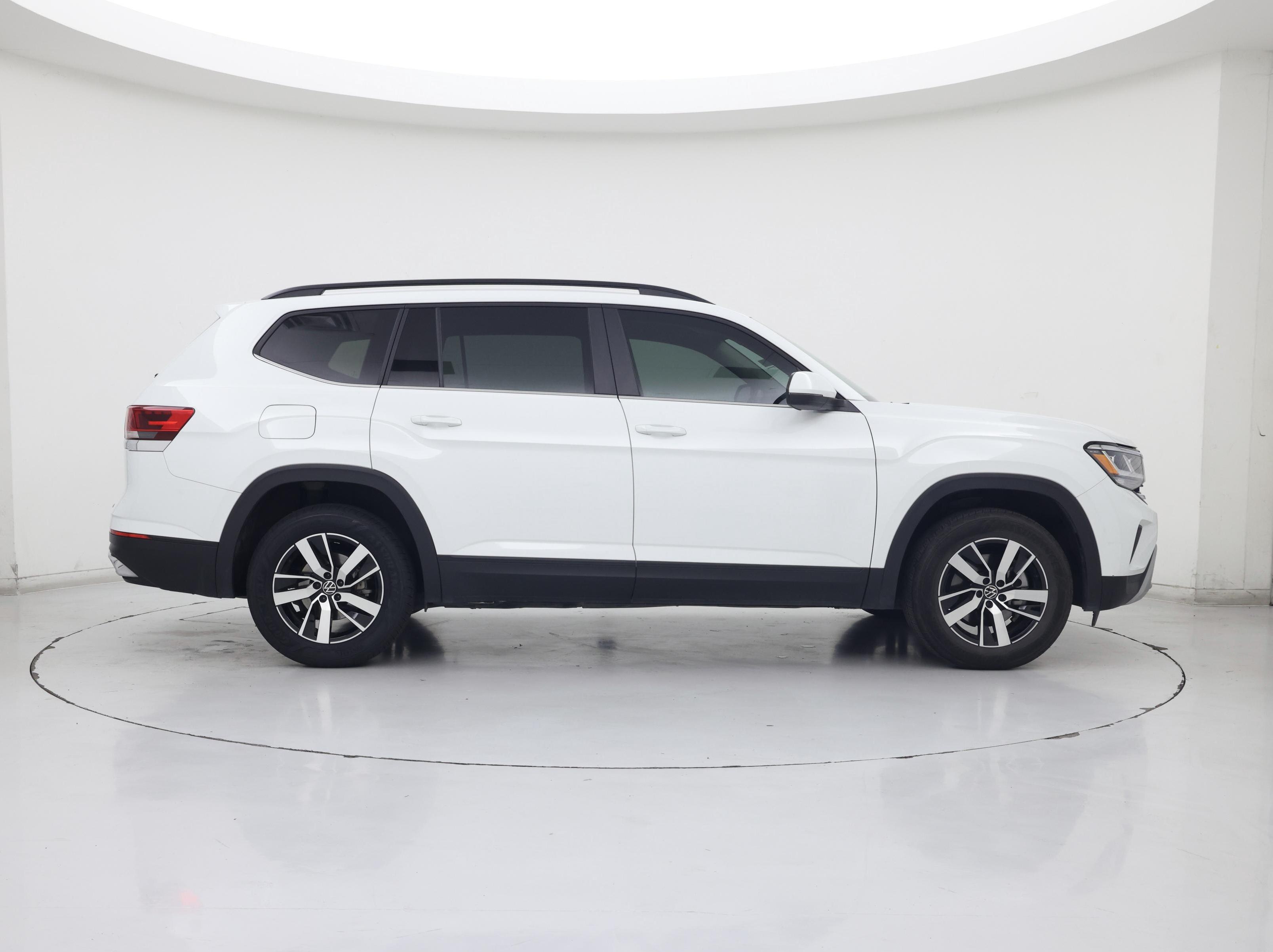 Thumbnail: 2022 Volkswagen Atlas - 7