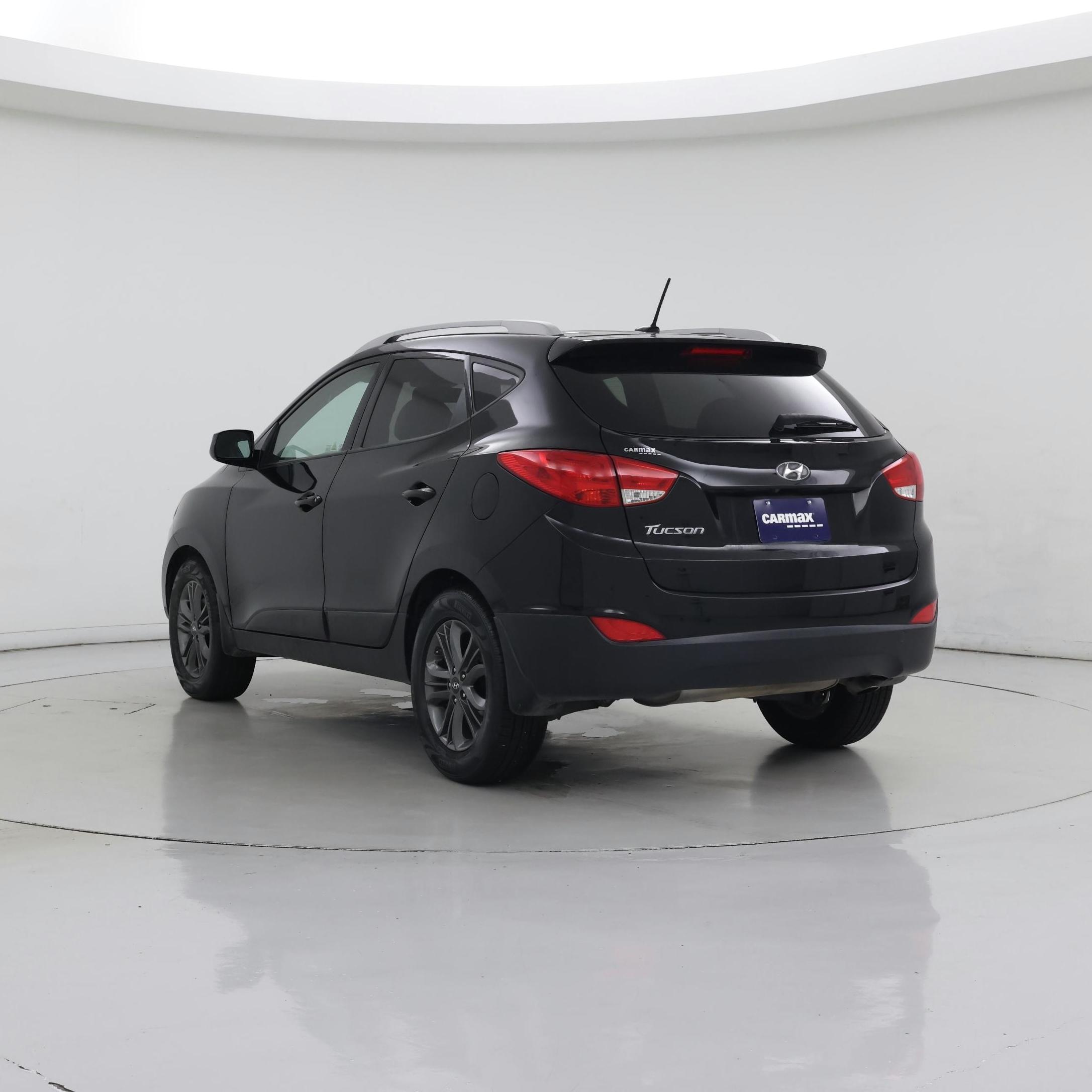 Thumbnail: 2015 Hyundai Tucson - 2
