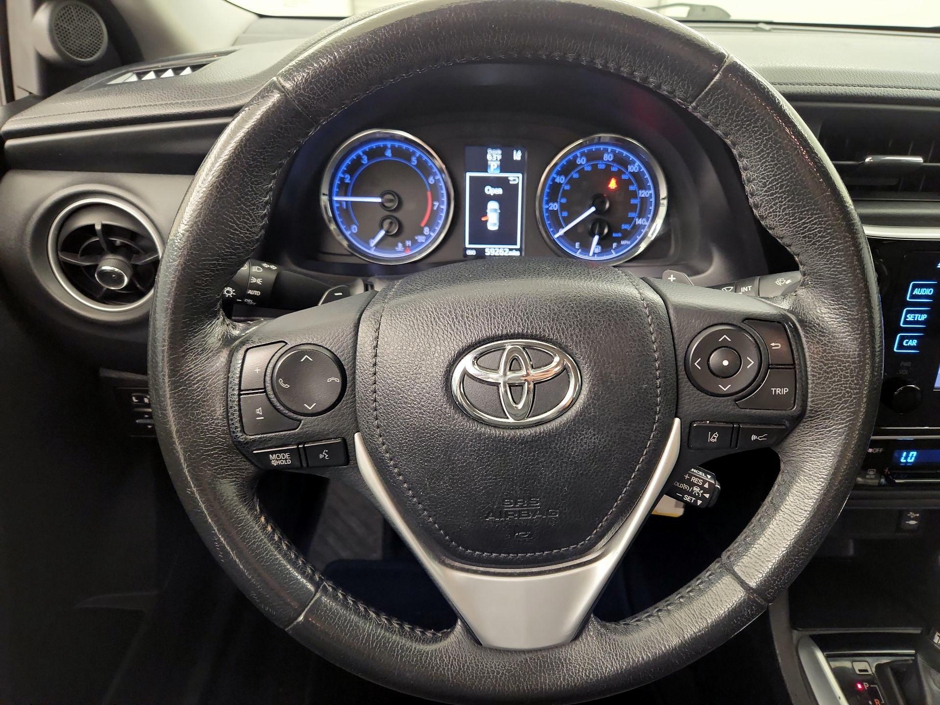 Thumbnail: 2019 Toyota Corolla - 10