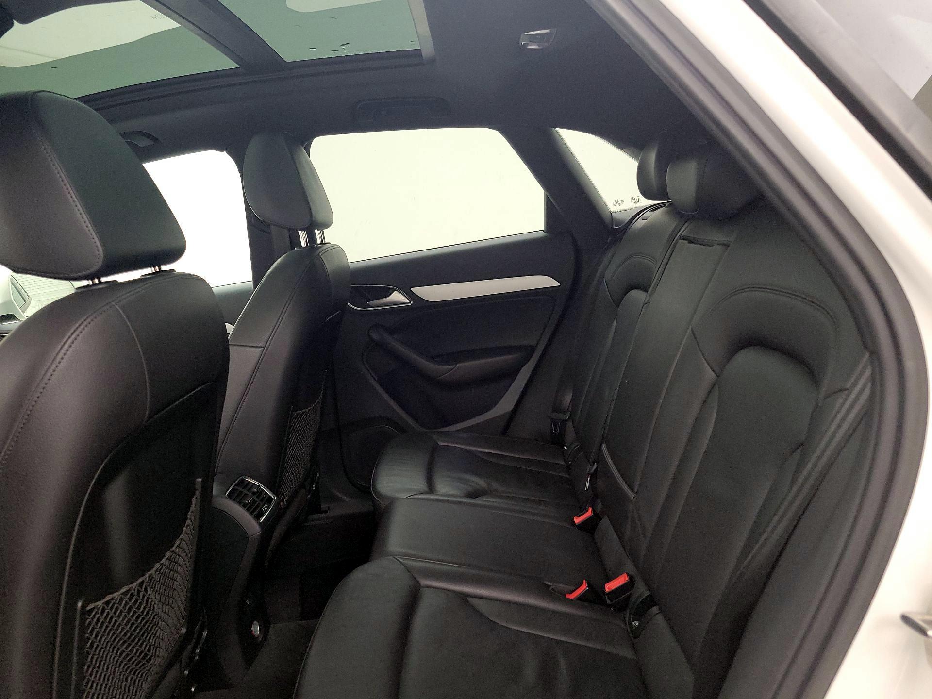 Thumbnail: 2018 Audi Q3 - 20