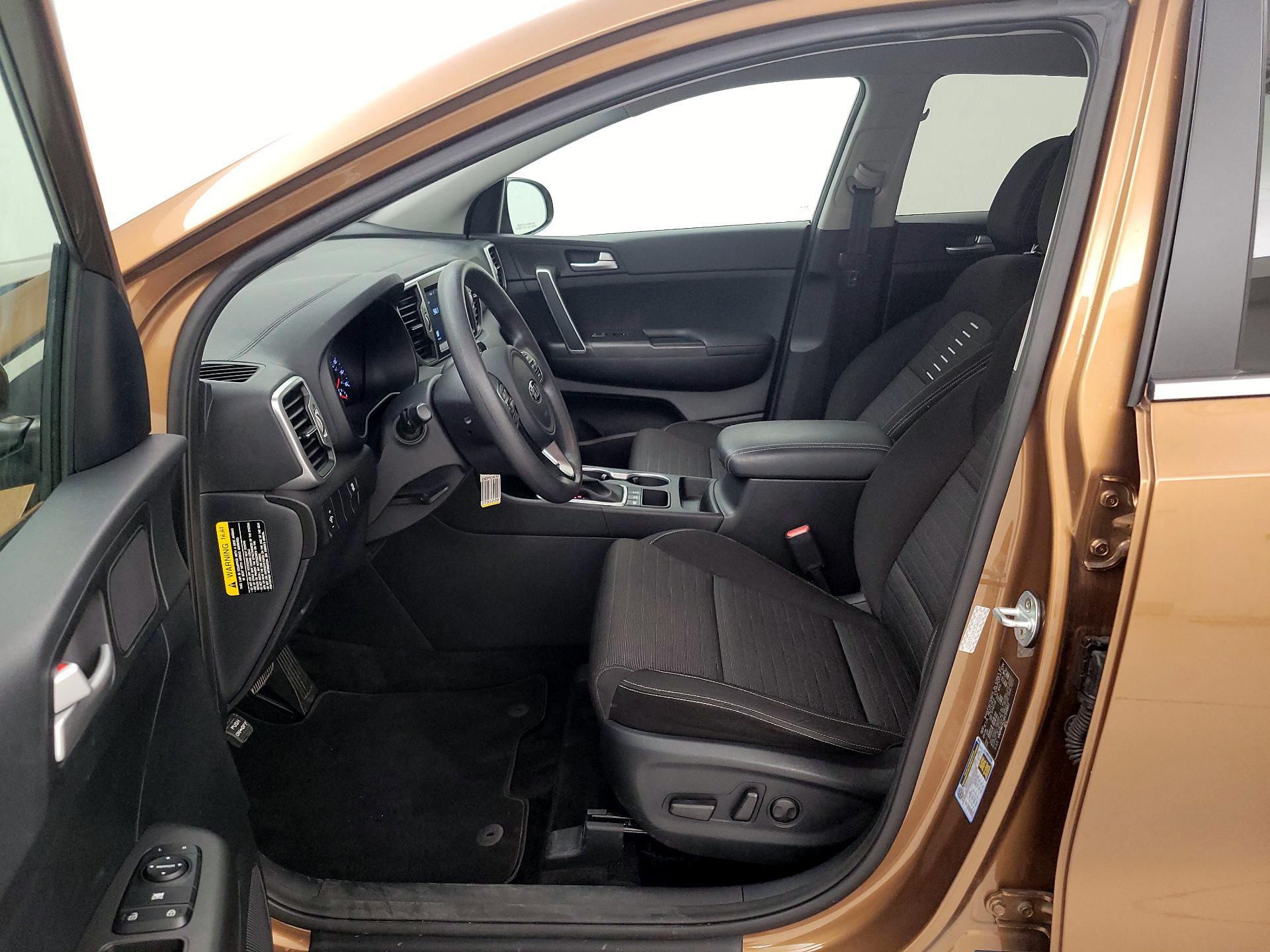 Thumbnail: 2017 Kia Sportage - 11