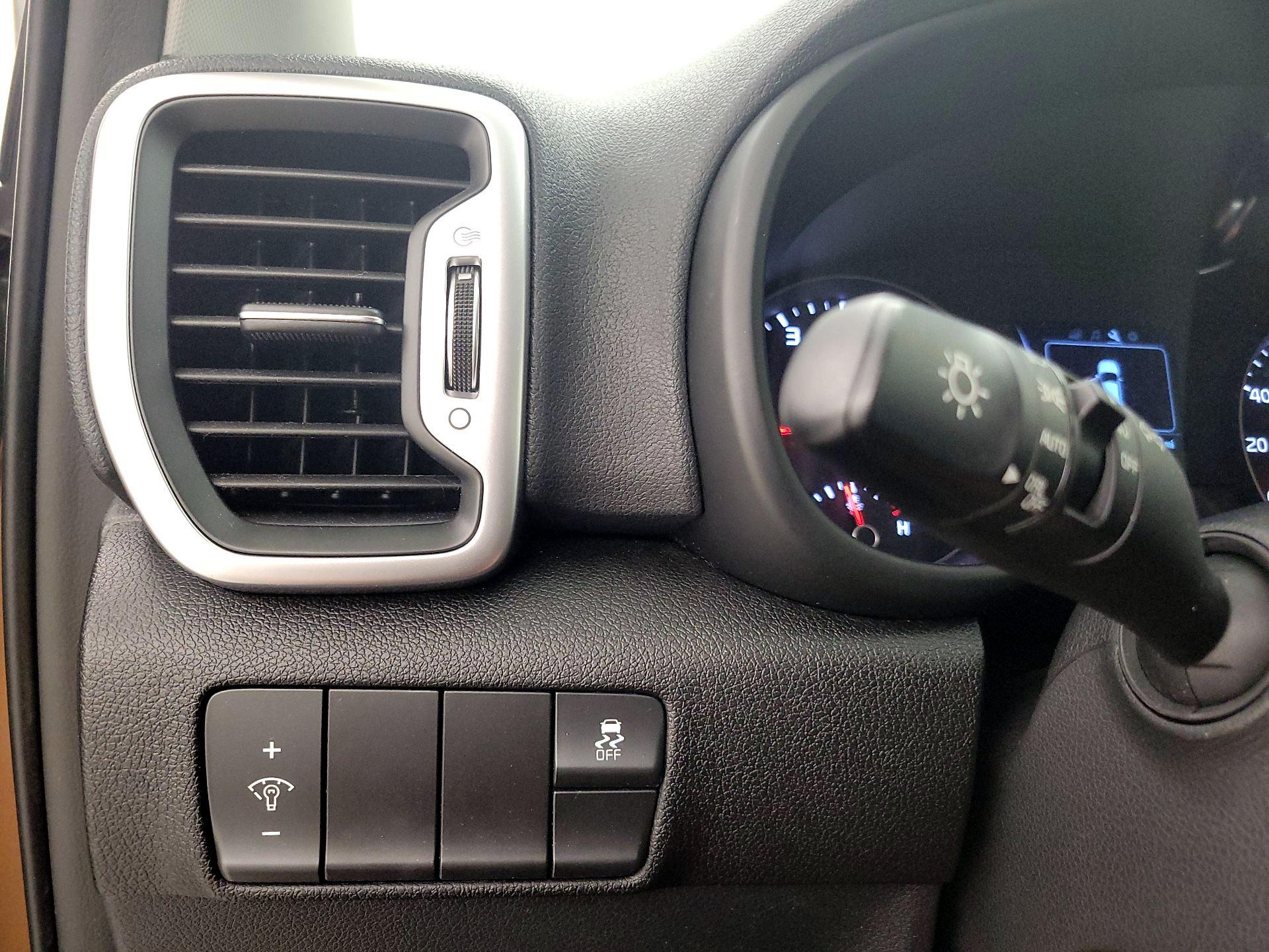 Thumbnail: 2017 Kia Sportage - 13