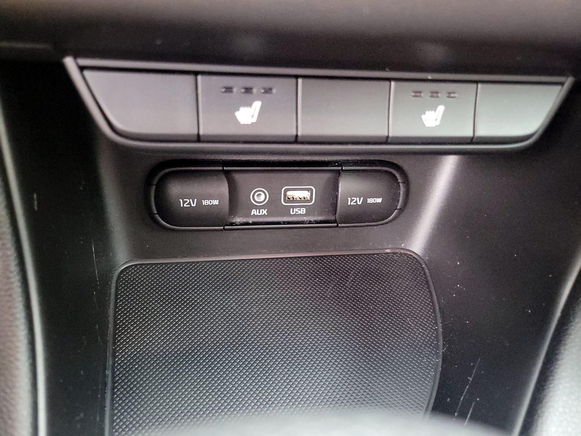 Thumbnail: 2017 Kia Sportage - 18