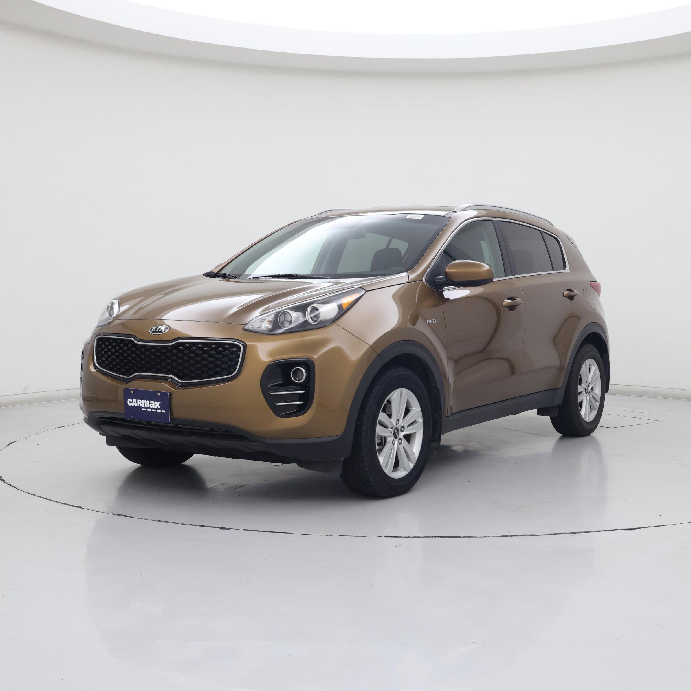 Thumbnail: 2017 Kia Sportage - 4