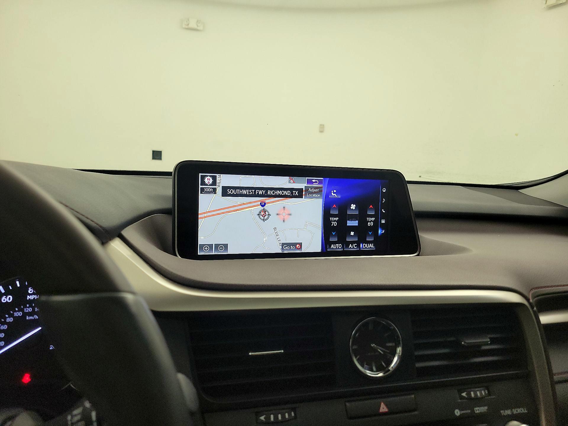 Thumbnail: 2017 Lexus RX - 14