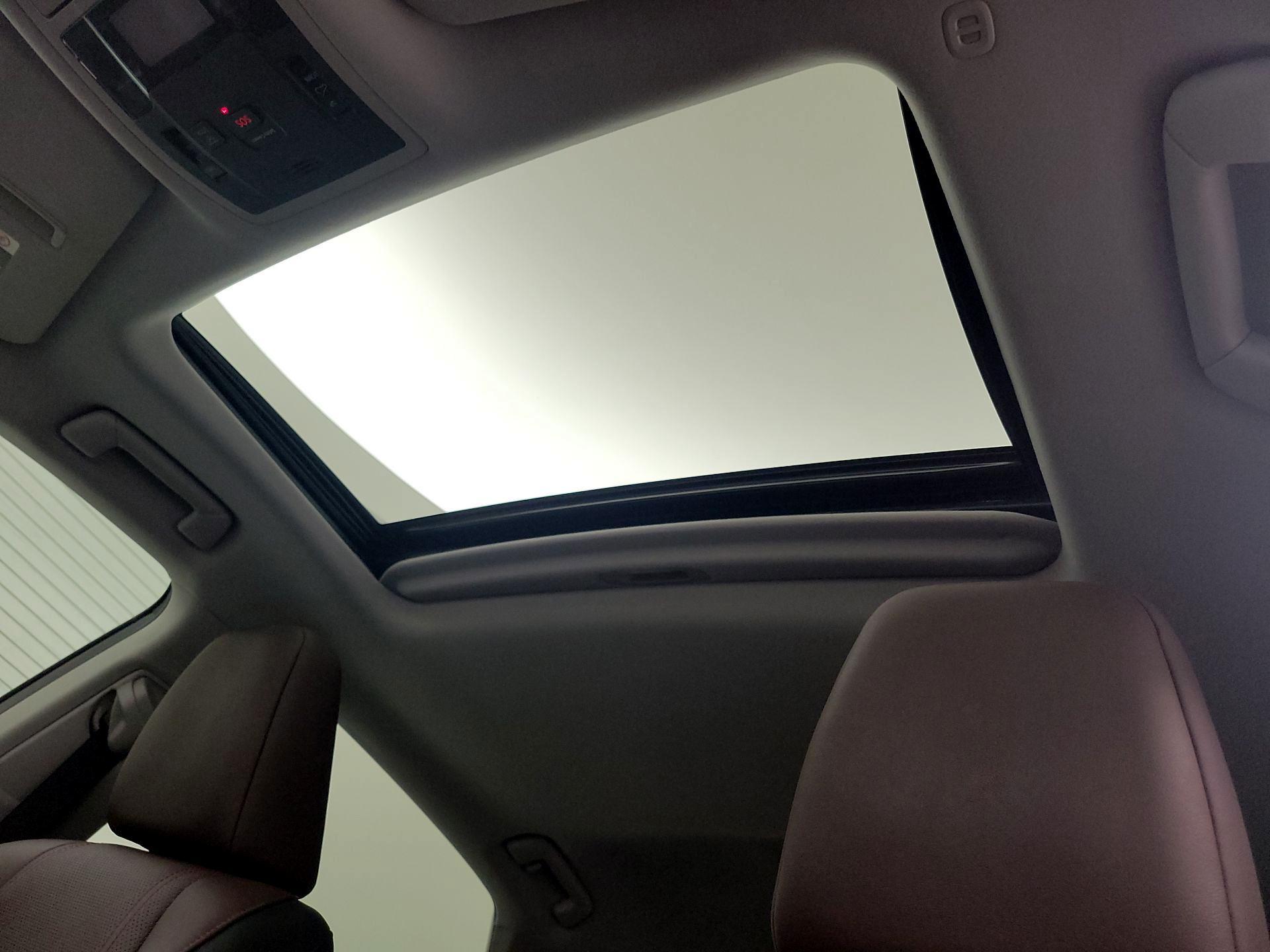 Thumbnail: 2017 Lexus RX - 20