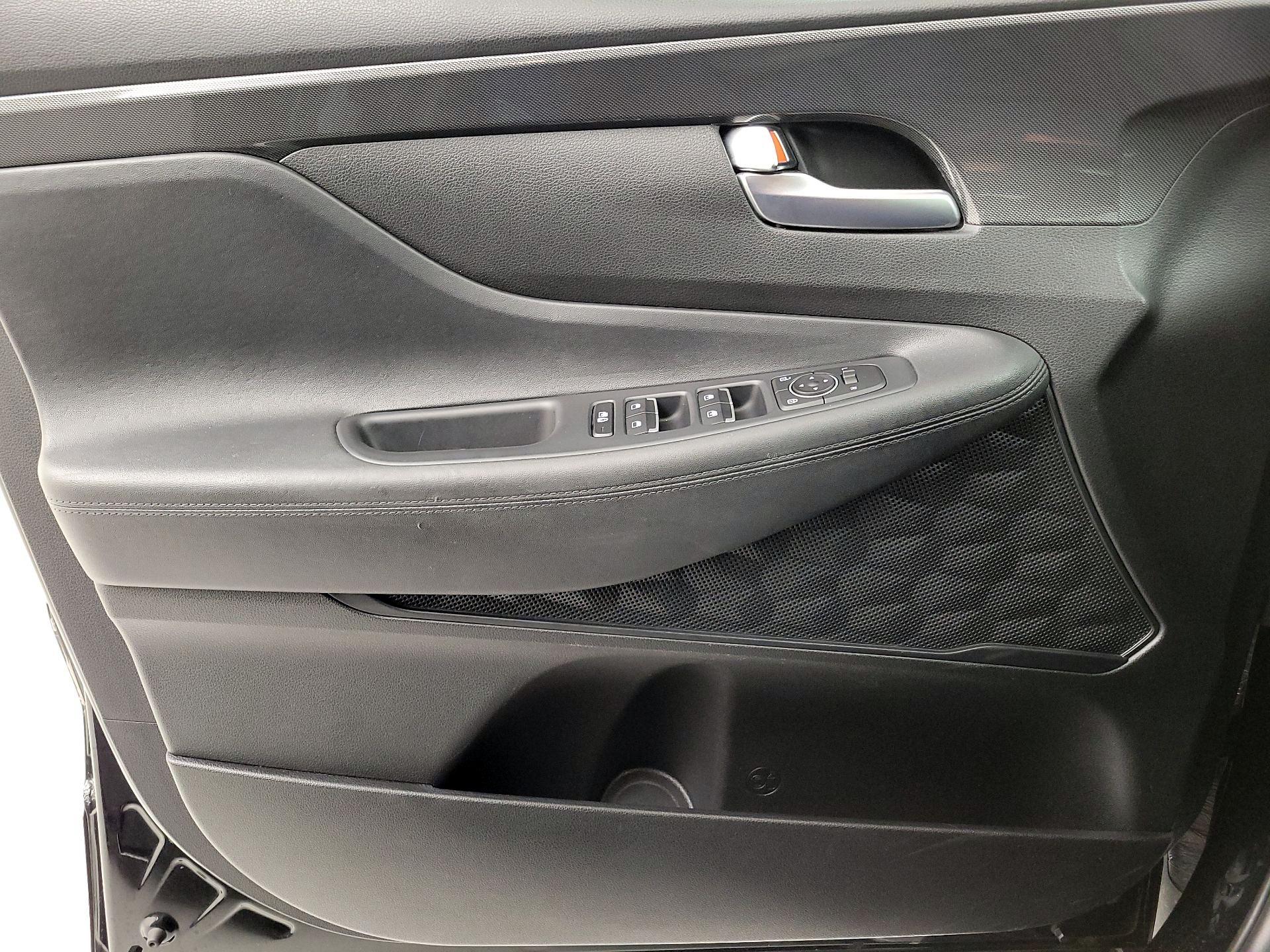 Thumbnail: 2023 Hyundai Santa Fe - 12