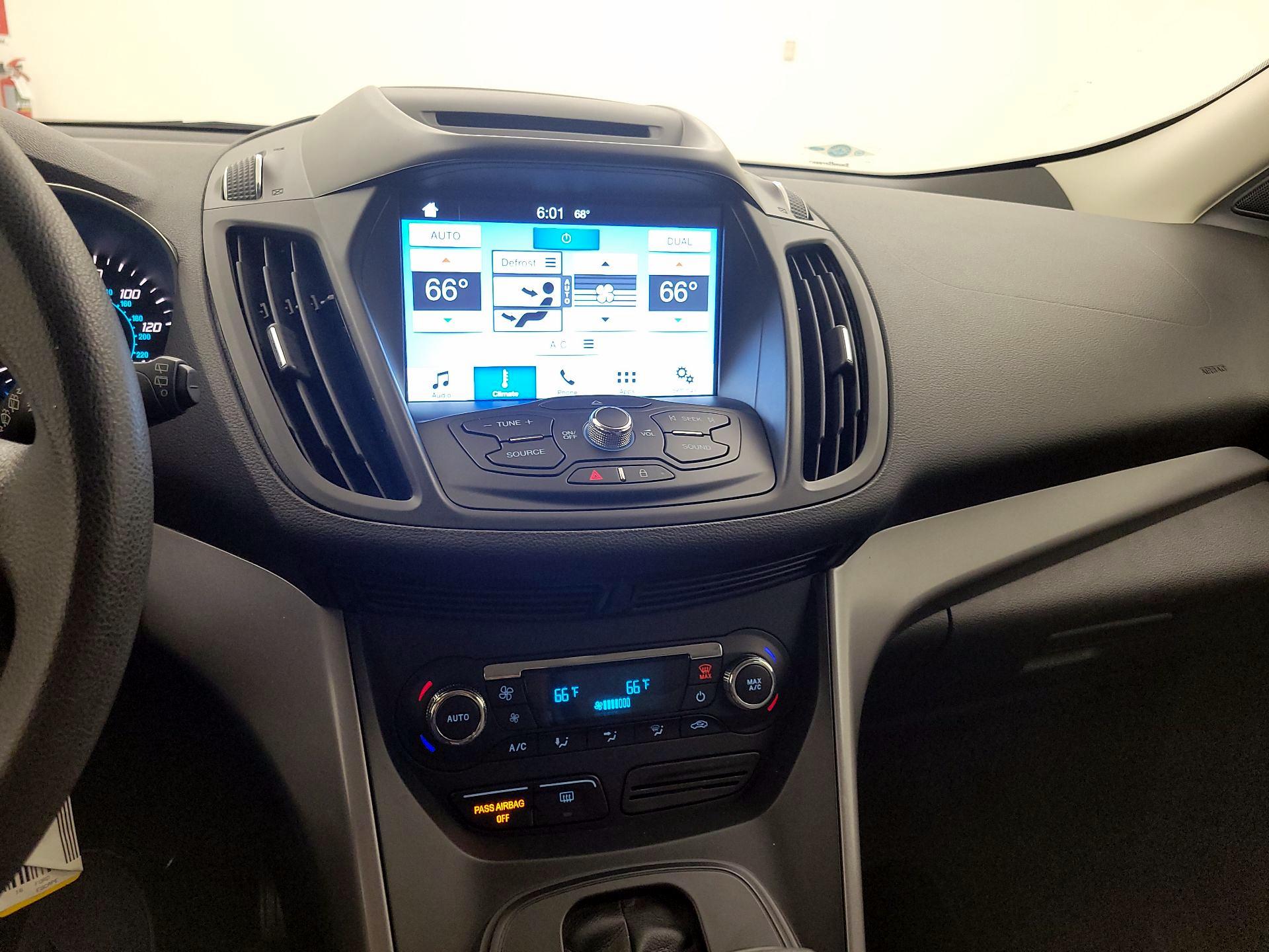 Thumbnail: 2016 Ford Escape - 16