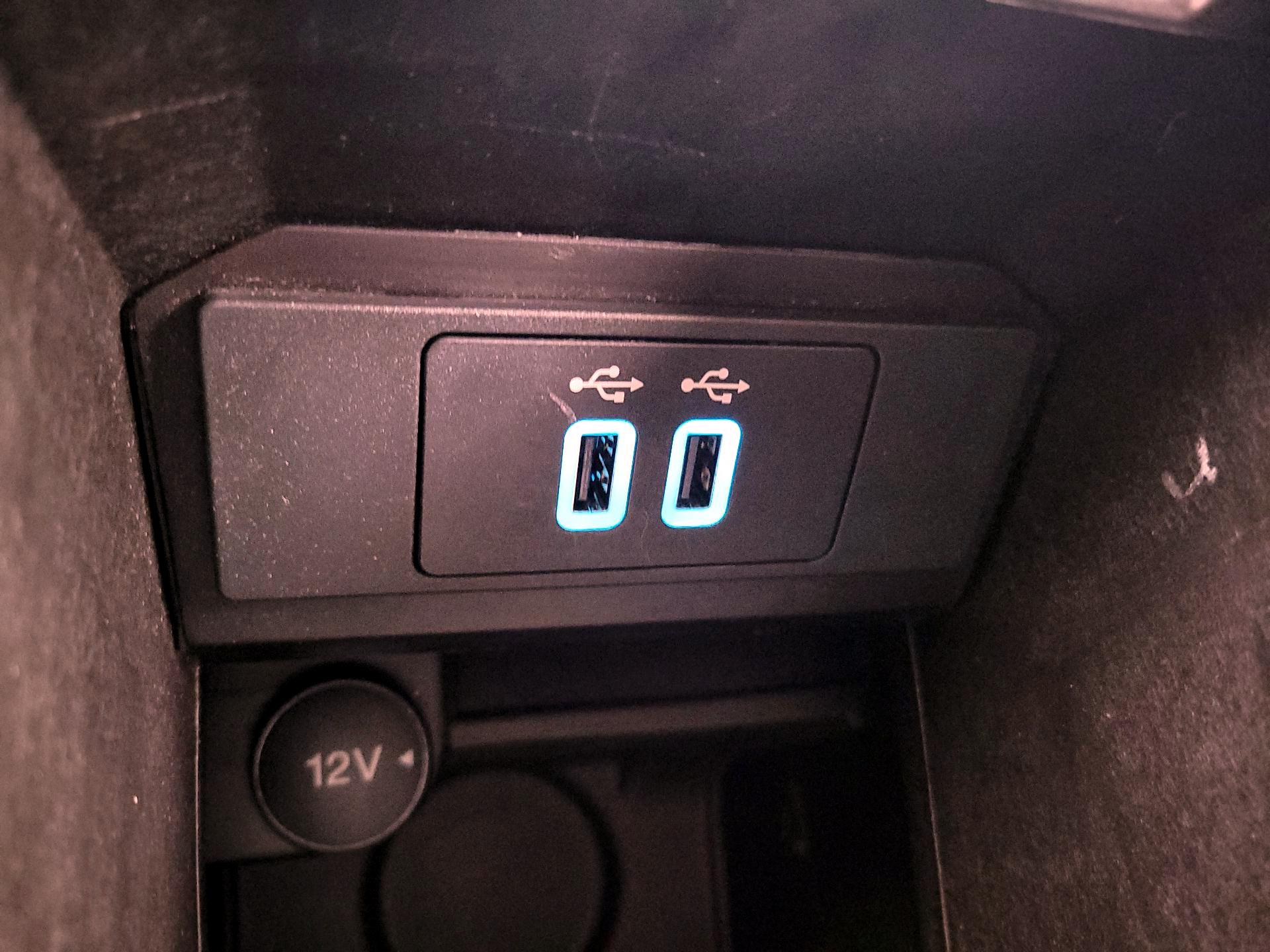 Thumbnail: 2016 Ford Escape - 18