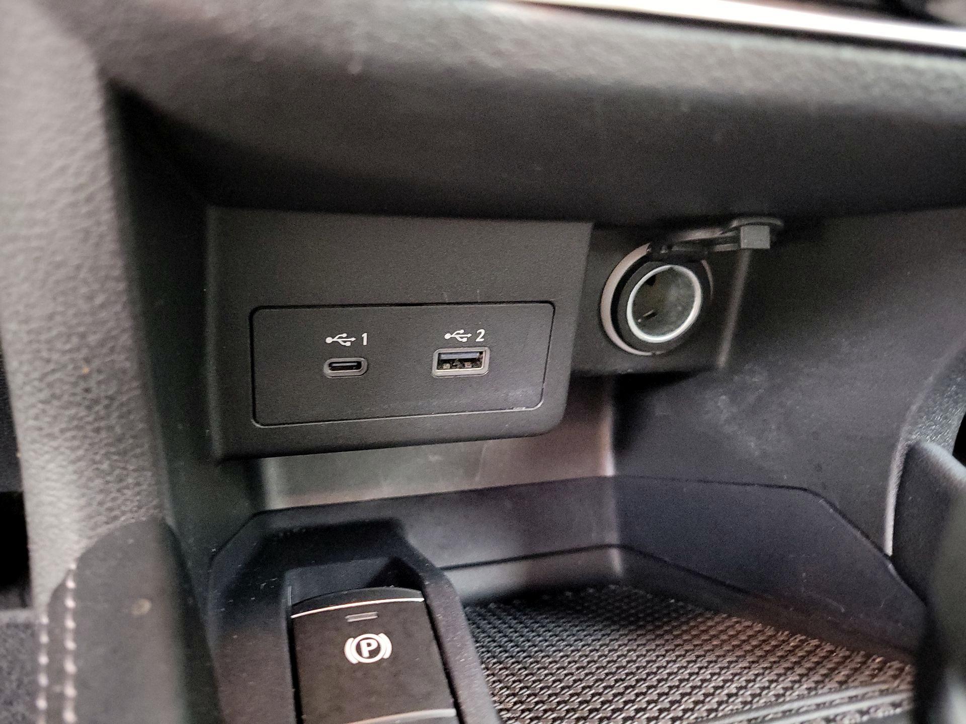 Thumbnail: 2023 Nissan Kicks - 17